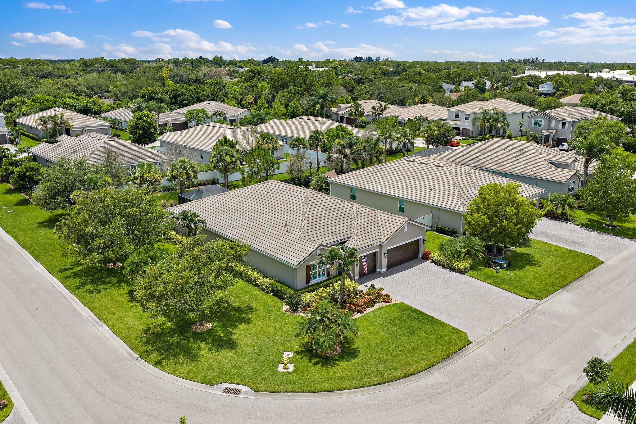2480 SW Berry Park Cir, Palm City, FL 34990 photo