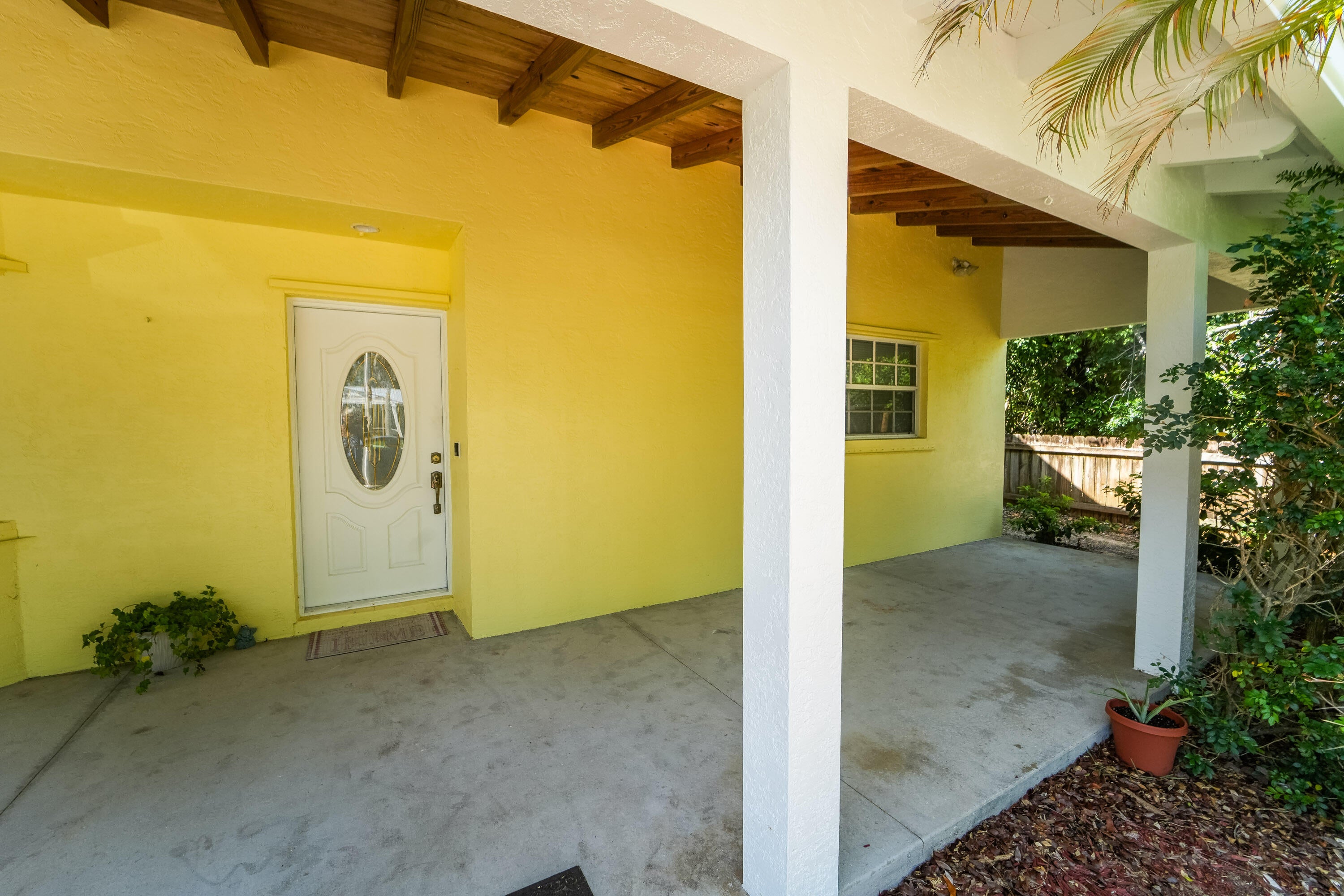 8645 SE Alabama Pl, Hobe Sound, FL 33455 photo