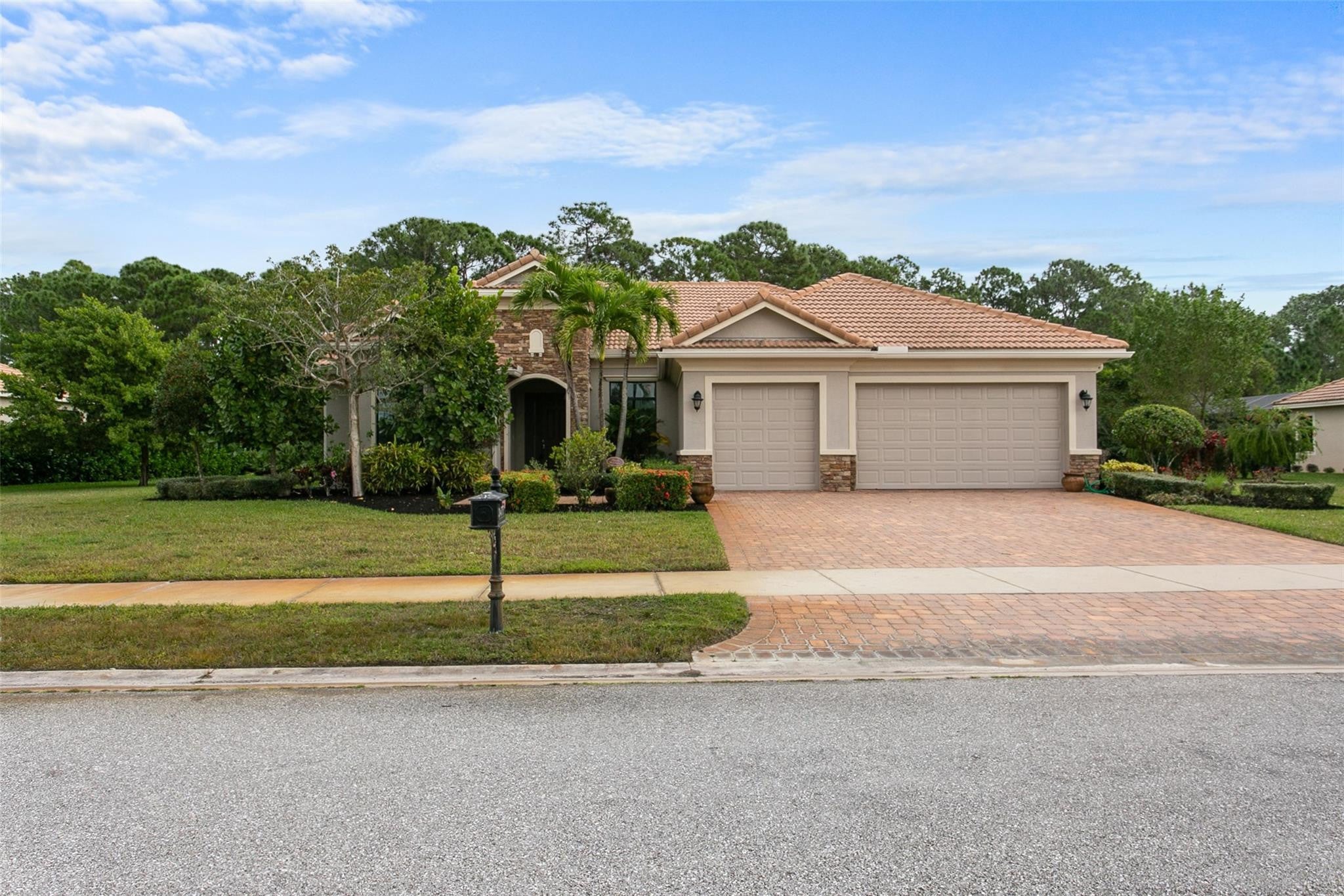 3477 Westover Ct, Palm City, FL 34990