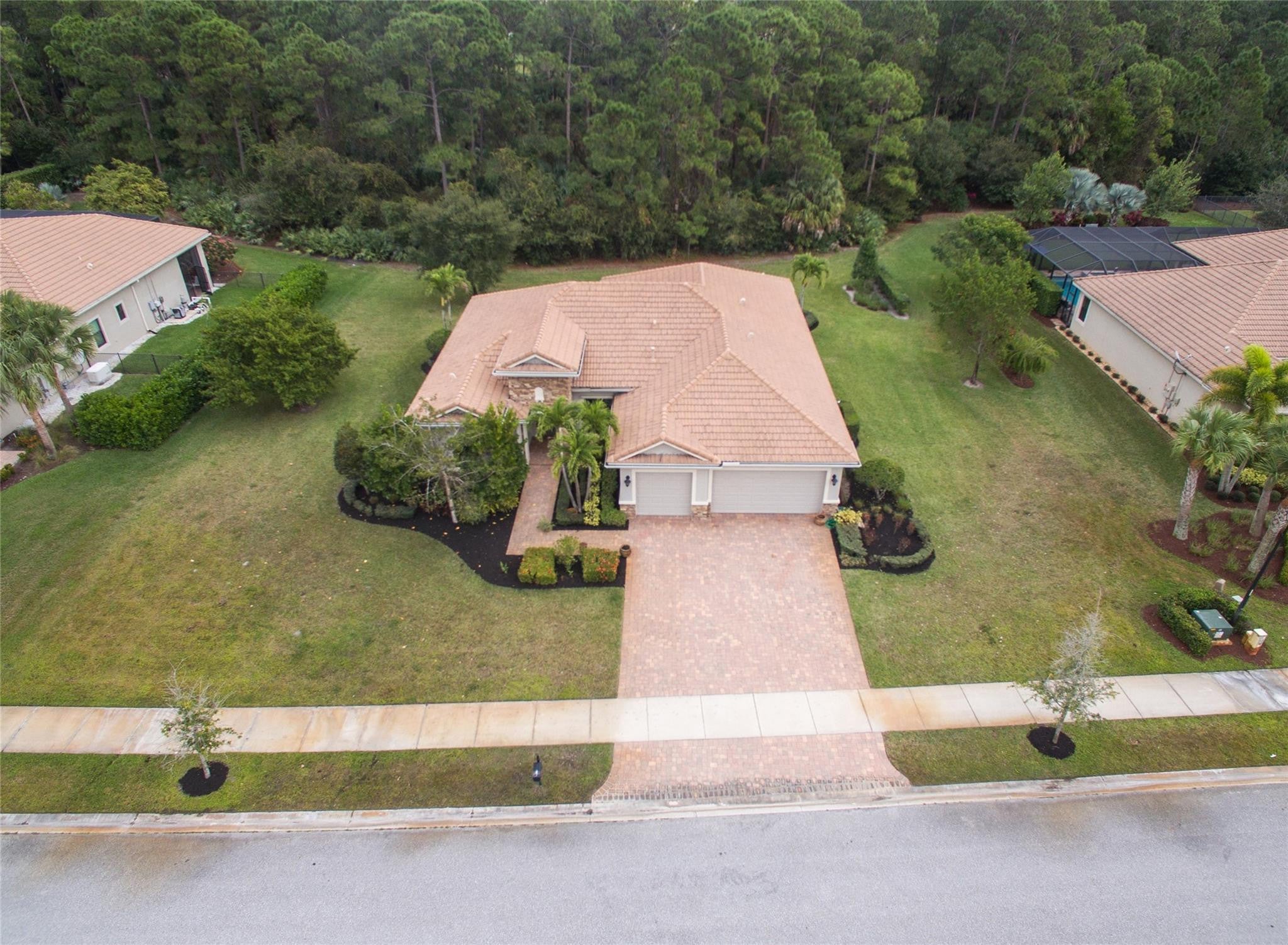 3477 SW Westover Ct, Palm City, FL 34990 photo
