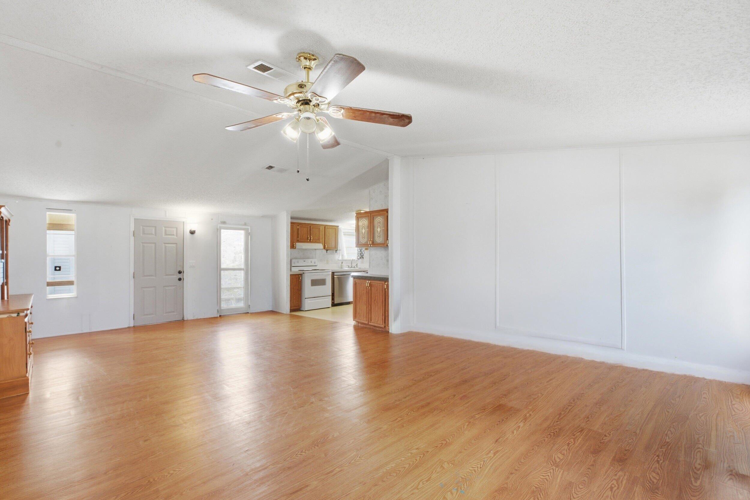 407 NE 9 Ave, Okeechobee, FL 34972 photo