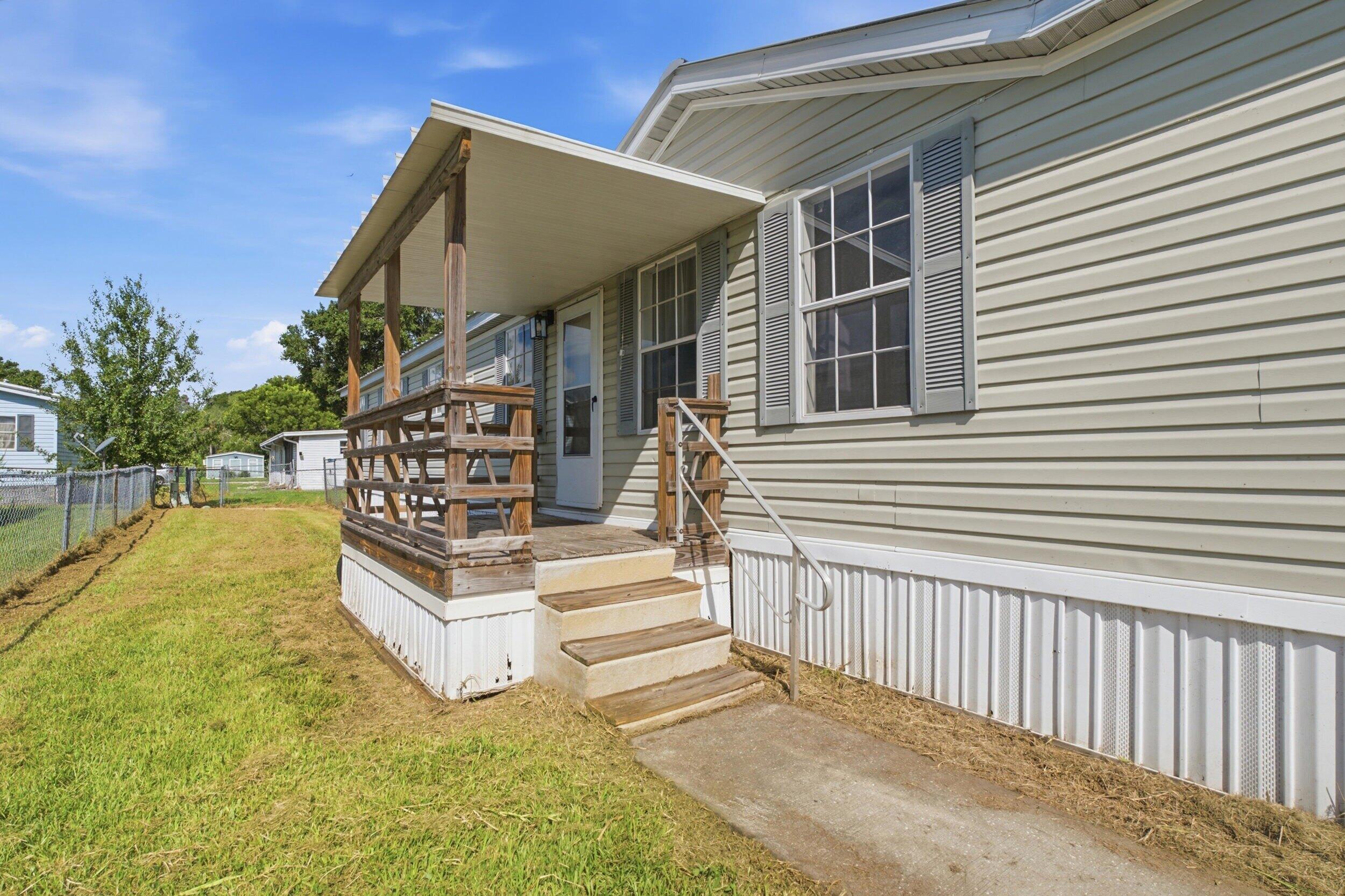 407 9 Ave, Okeechobee, FL 34972