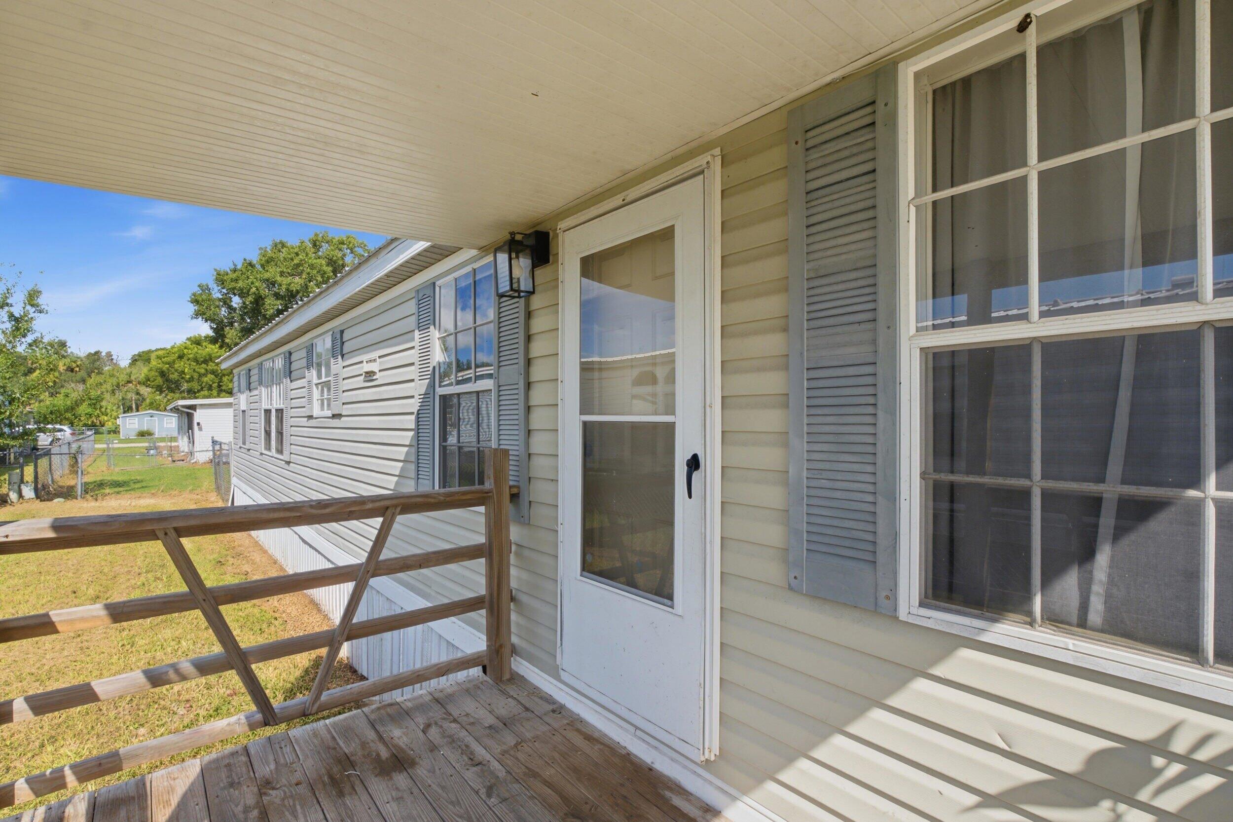 407 NE 9 Ave, Okeechobee, FL 34972 photo