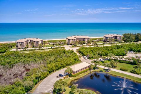 Condominium in Stuart FL 2571 NE Ocean Boulevard #10-405.jpg