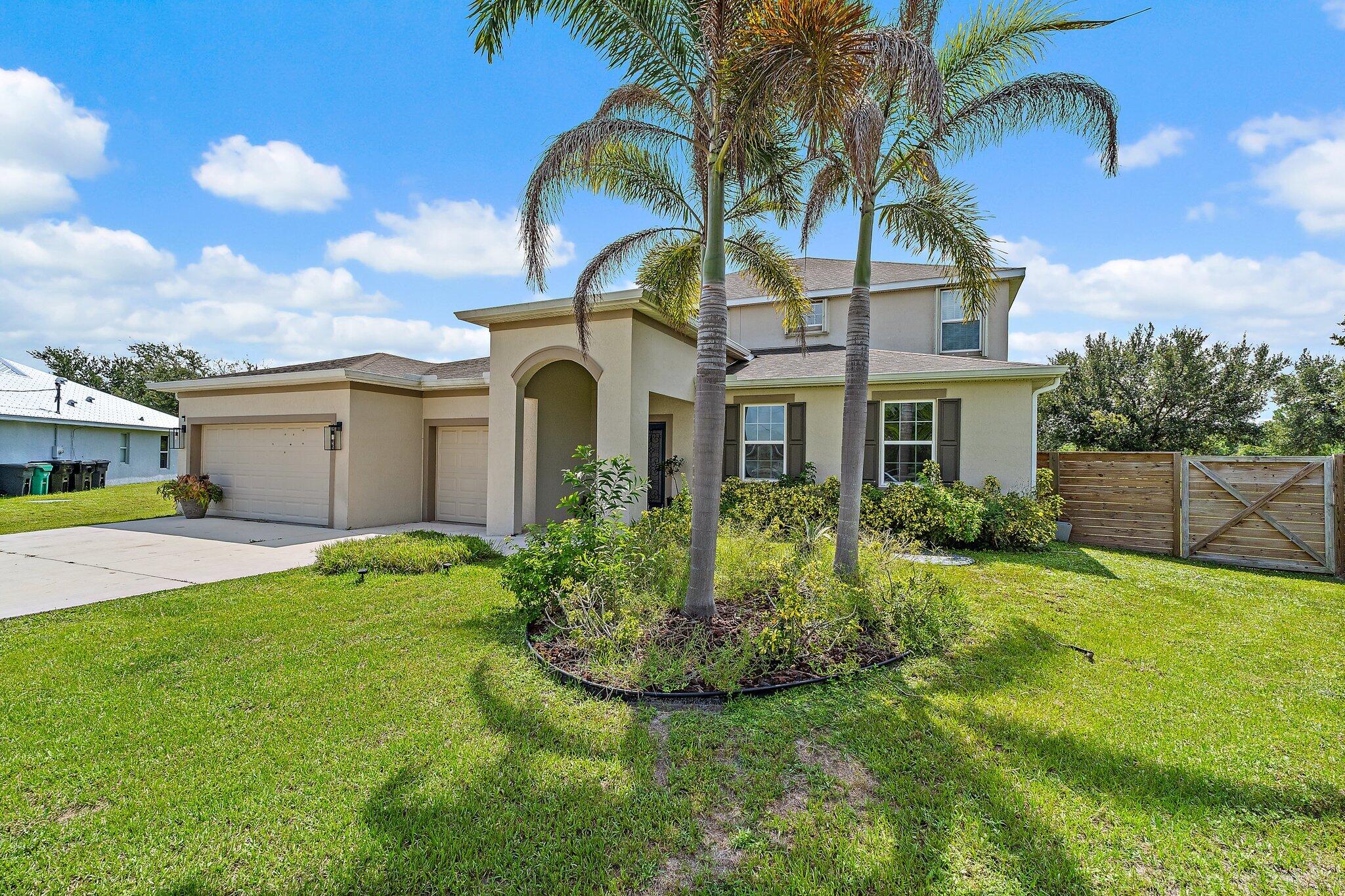 5648 NW Lorna Ct, Port Saint Lucie, FL 34986 photo