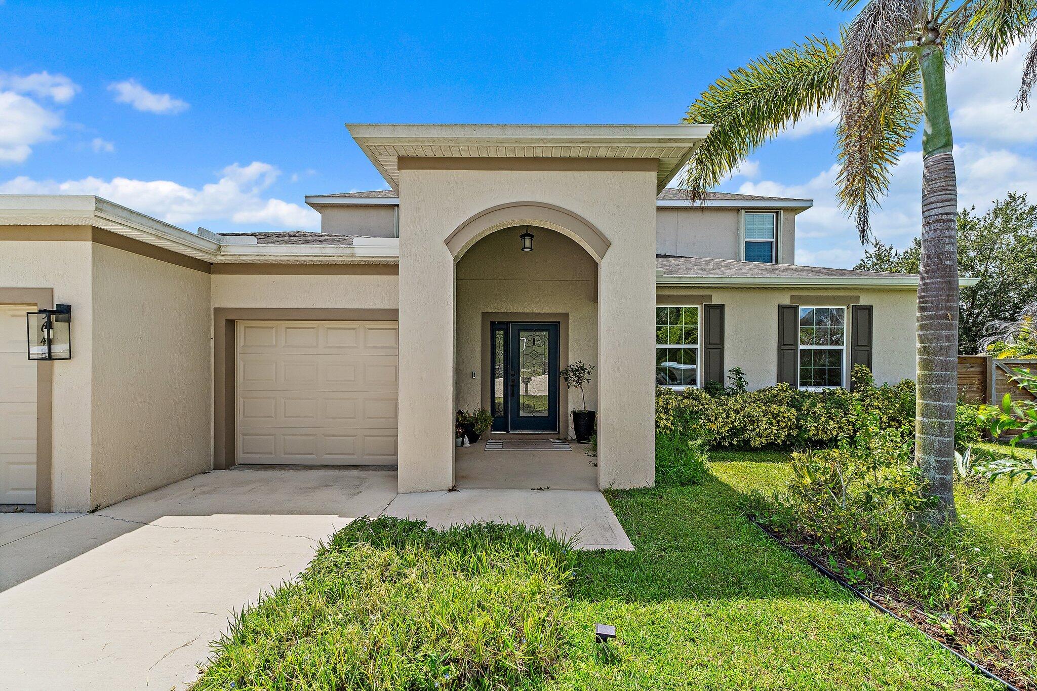 5648 NW Lorna Ct, Port Saint Lucie, FL 34986 photo