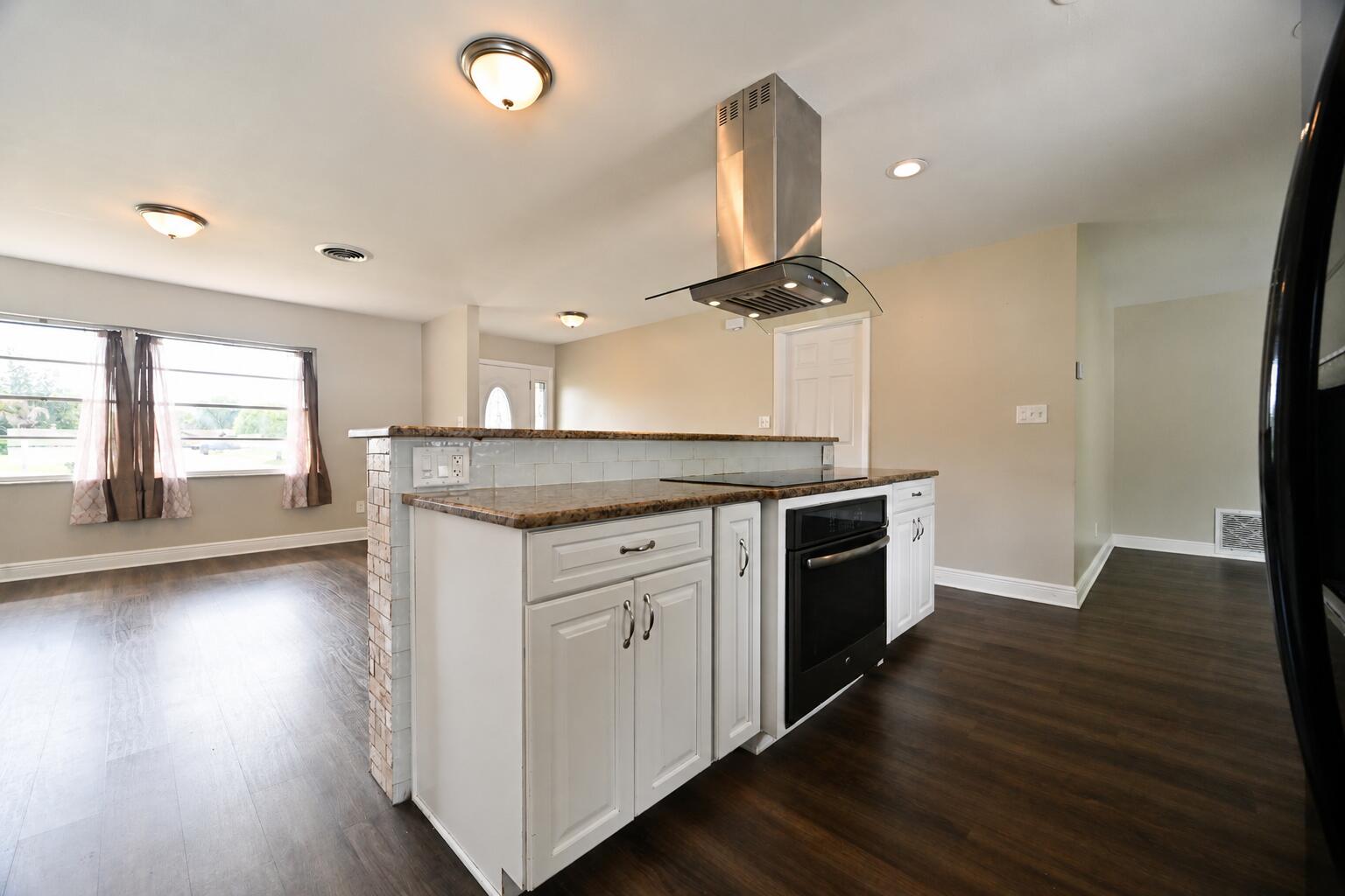 833 Park Manor Dr, Orlando, FL 32825 photo