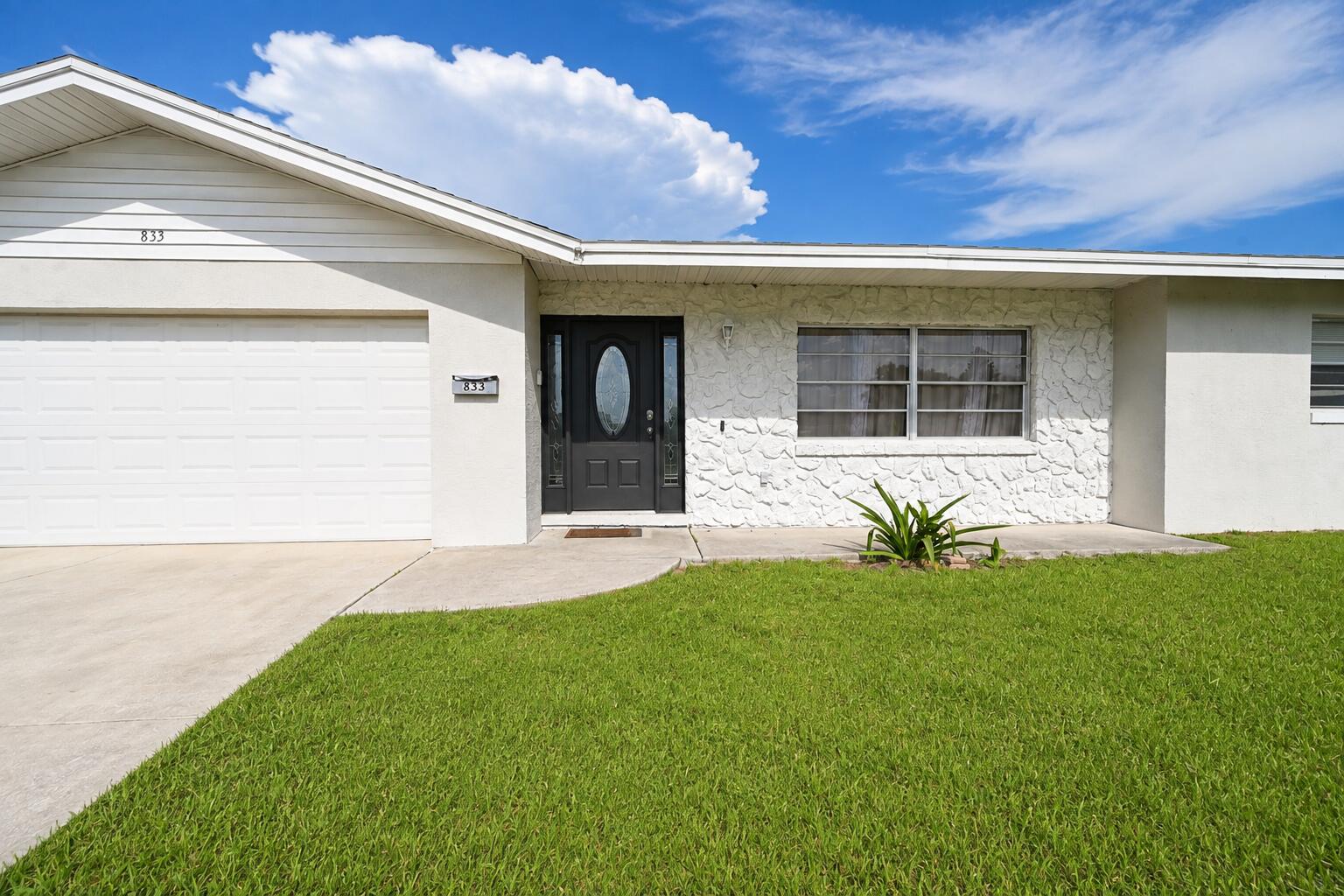 833 Park Manor Dr, Orlando, FL 32825 photo