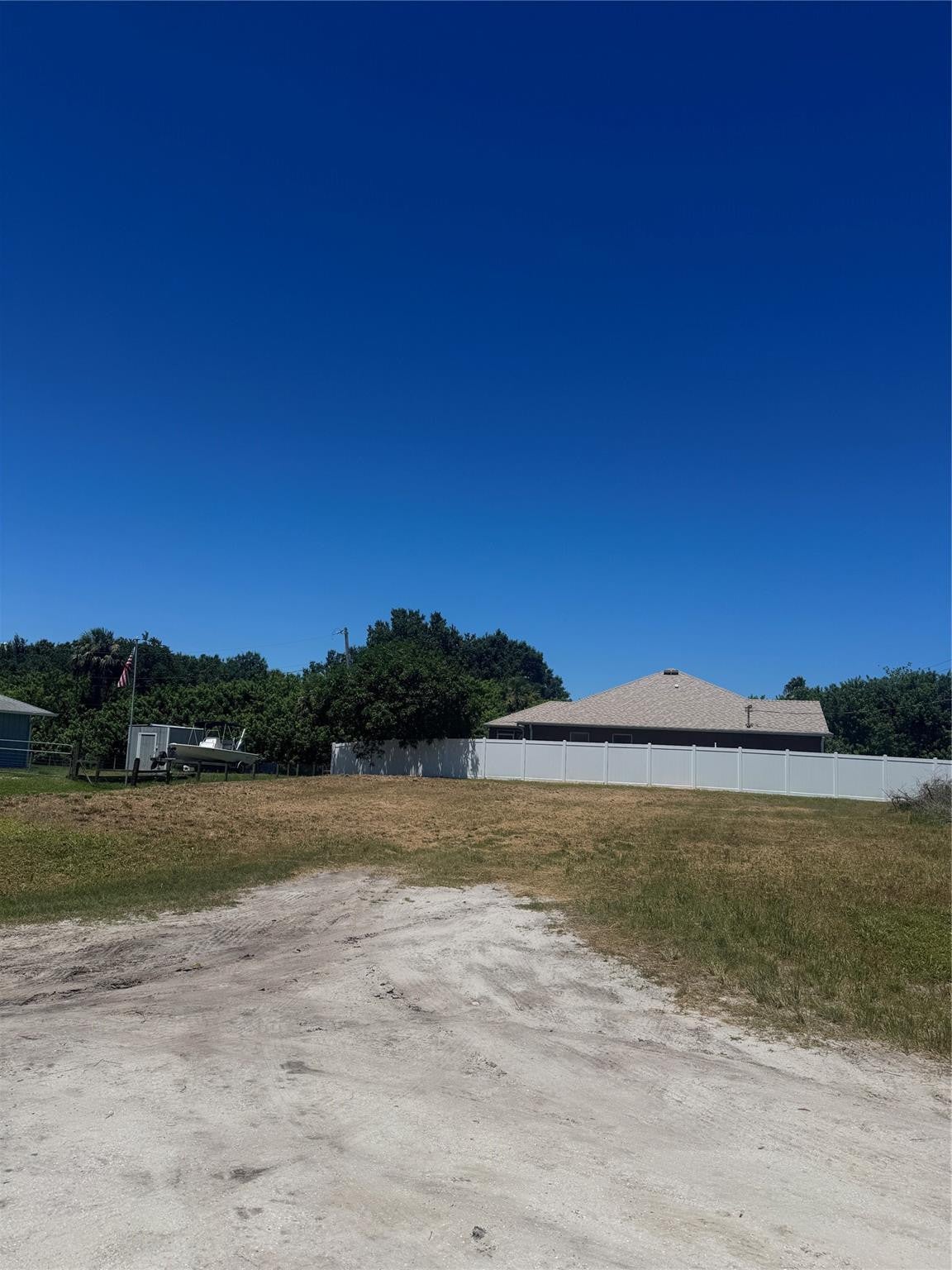 8565 90 Ave, Vero Beach, FL 32967 photo