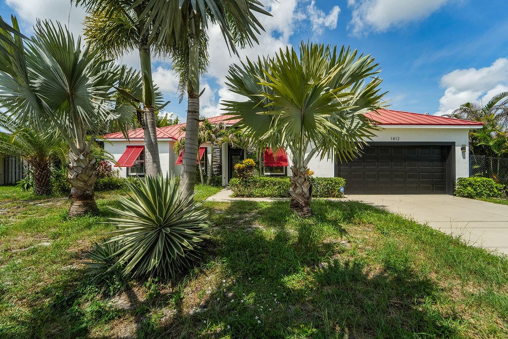 1812 Fallon Dr, Port Saint Lucie, FL 34983