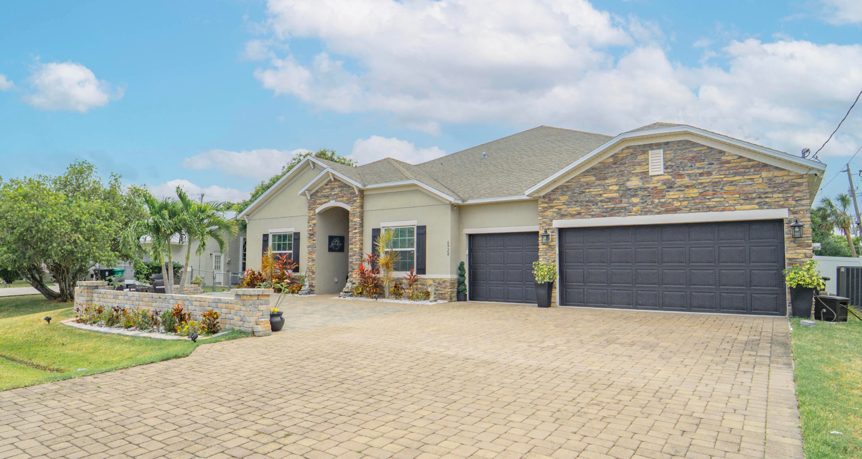 6920 Jorgensen Rd, Port Saint Lucie, FL 34983