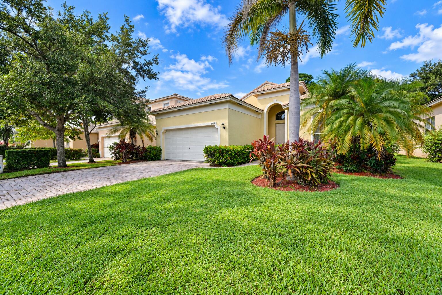 6128 Spring Lake Terrace, Fort Pierce, FL 34951 photo