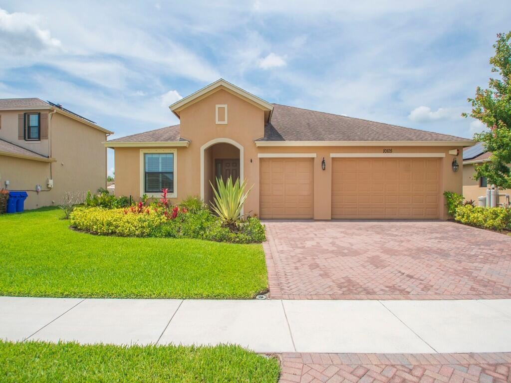 10105 Verona Mnr, Vero Beach, FL 32966