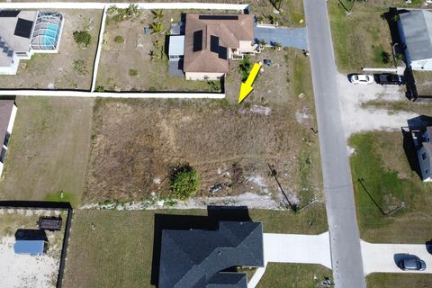  in Lehigh Acres FL 3908 6th St SW St.jpg
