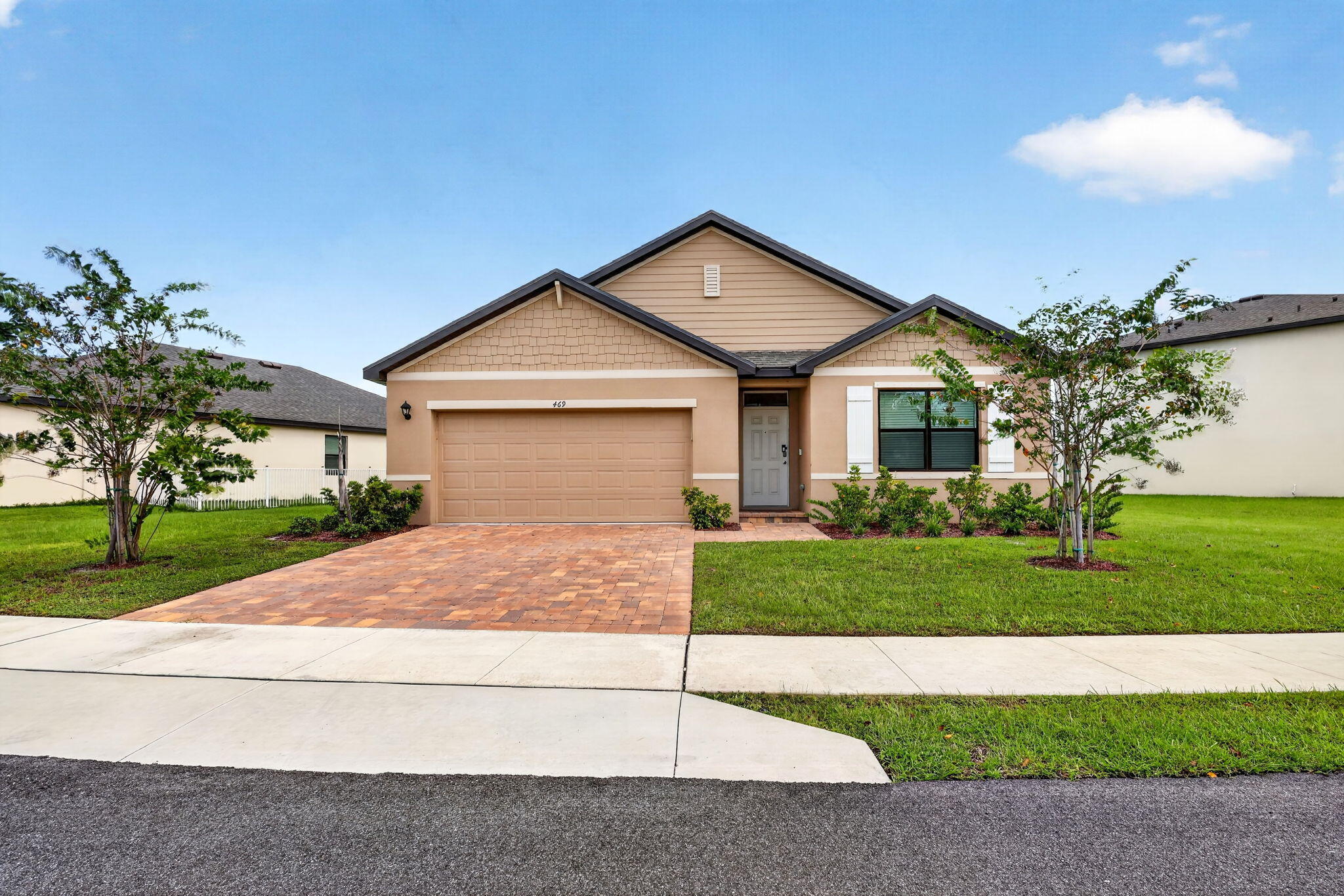 469 Seafoam Cir, Fort Pierce, FL 34945 photo