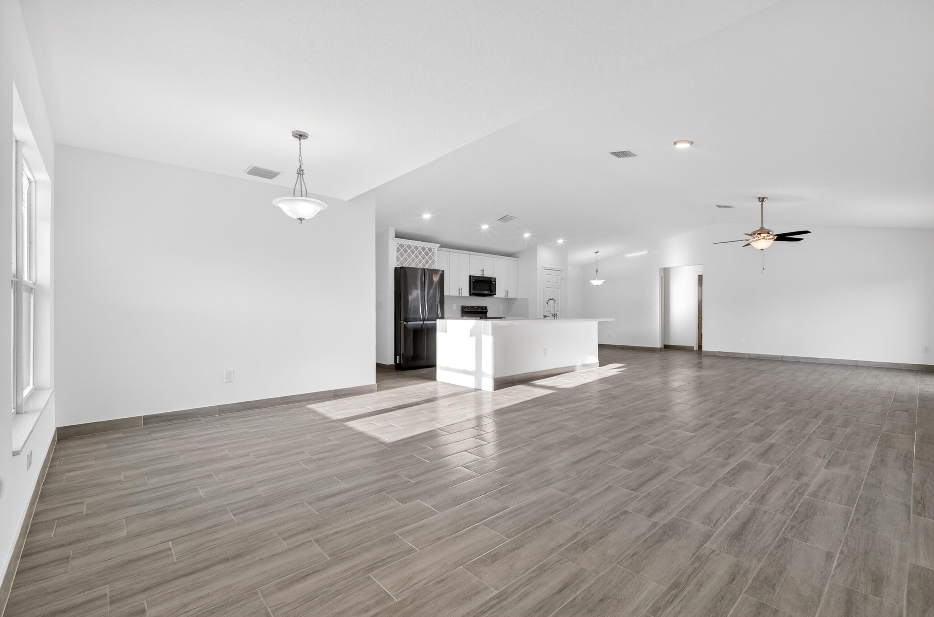 8316 103 Ave, Vero Beach, FL 32967 photo