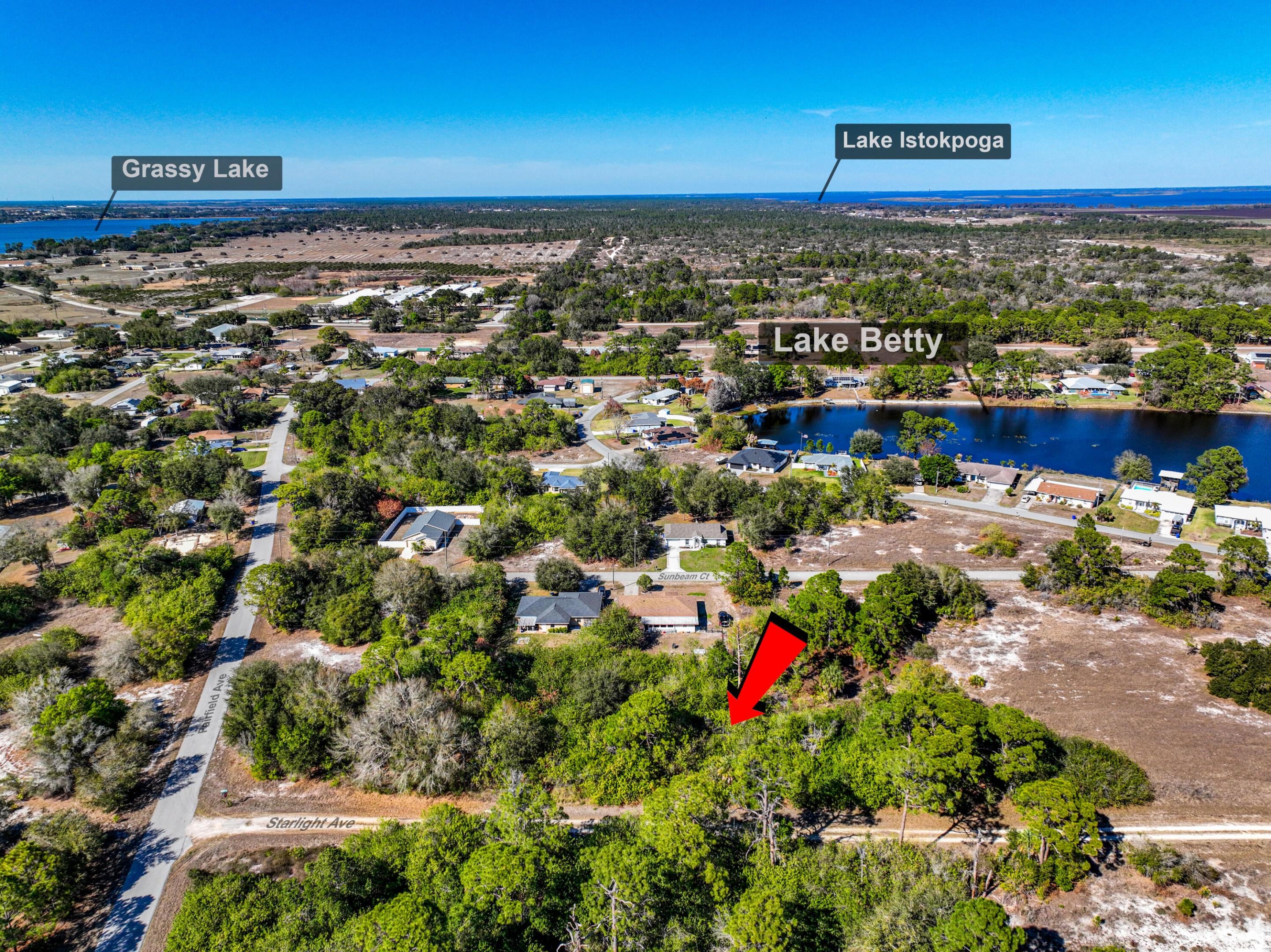 224 Starlight Ave, Lake Placid, FL 33852 photo