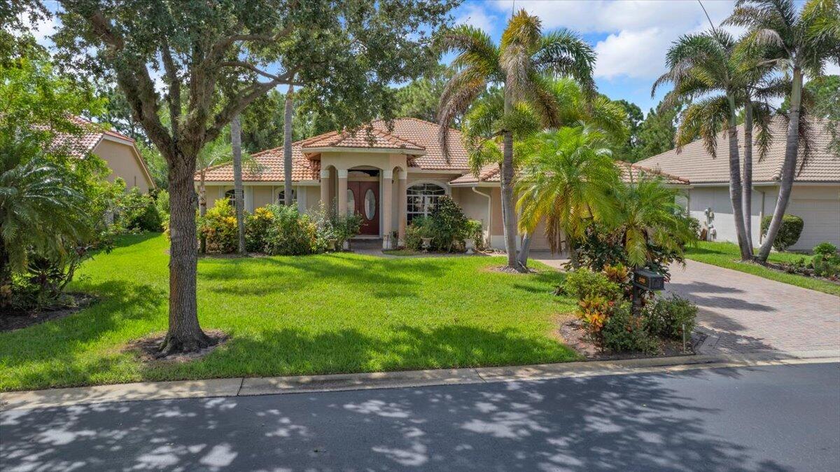 348 SW Egret Lndg, Port Saint Lucie, FL 34953 photo