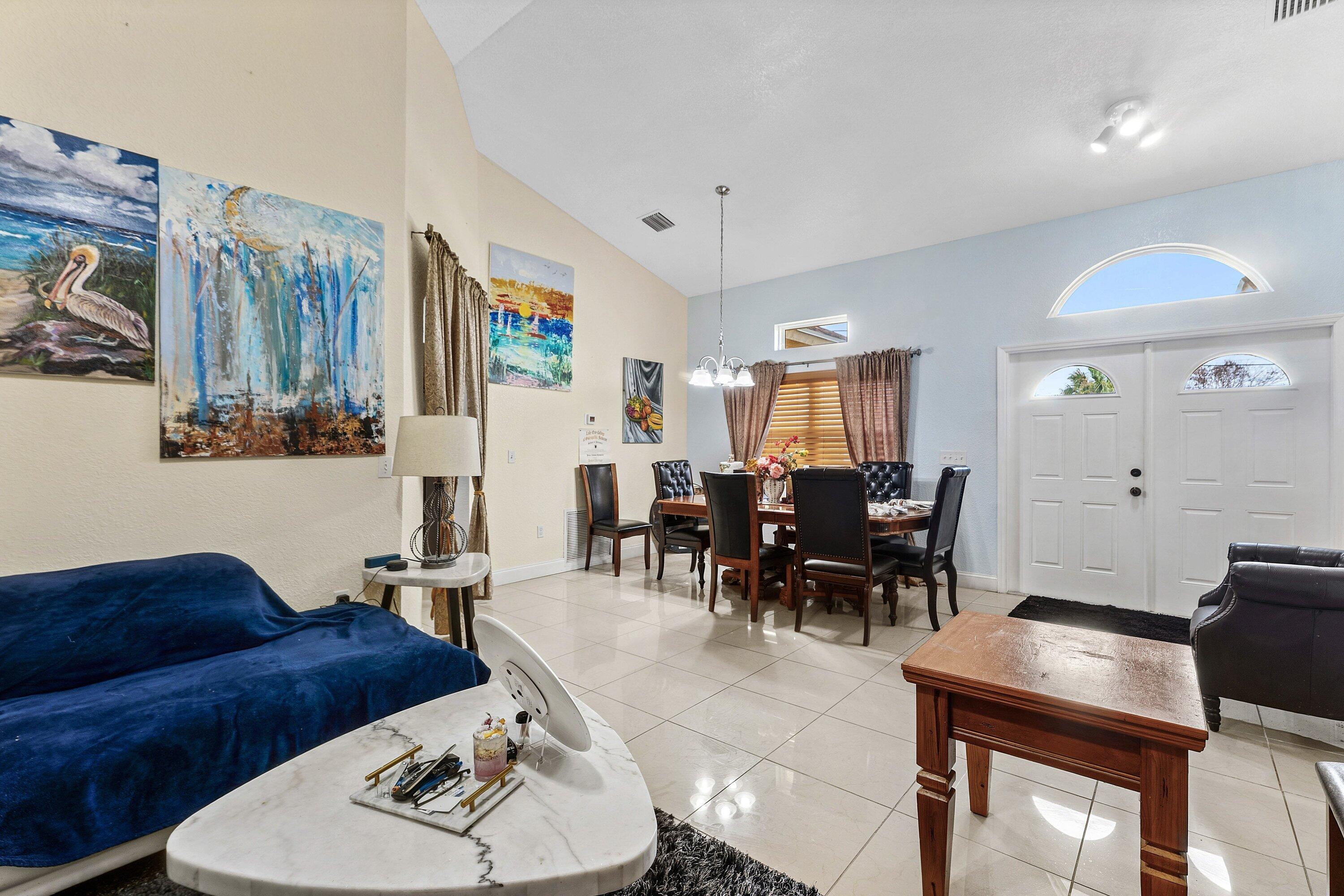 6112 NW Ginger Ln, Port Saint Lucie, FL 34986 photo