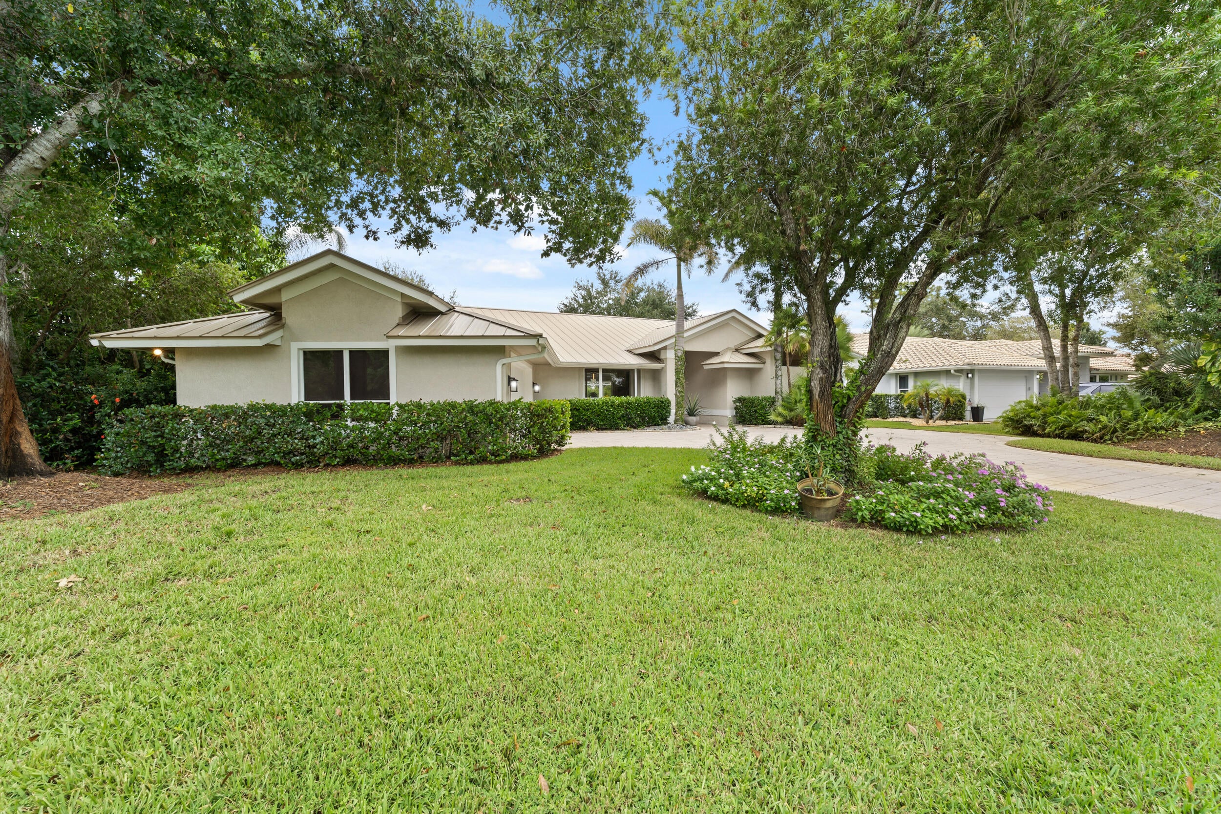 5608 SW Landing Creek Dr, Palm City, FL 34990 photo