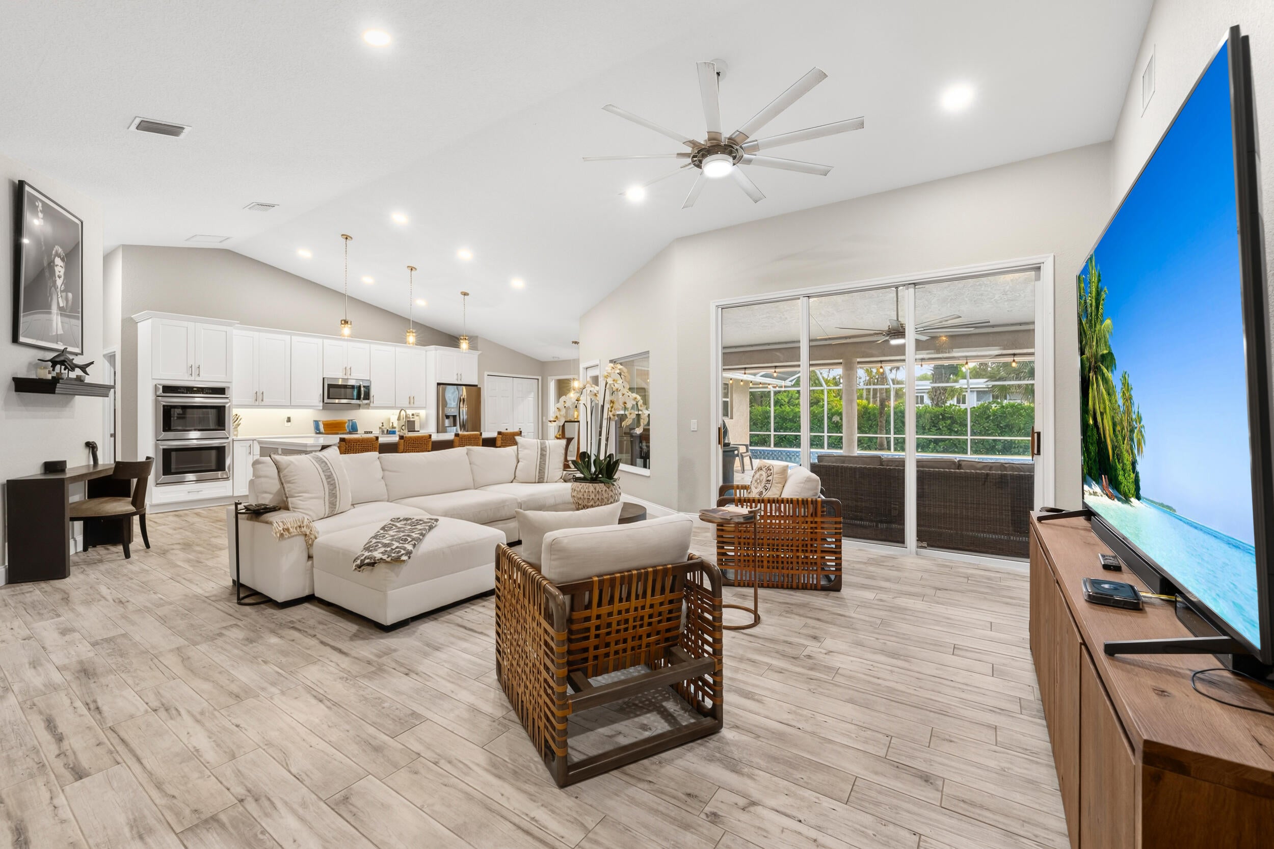 5608 SW Landing Creek Dr, Palm City, FL 34990 photo