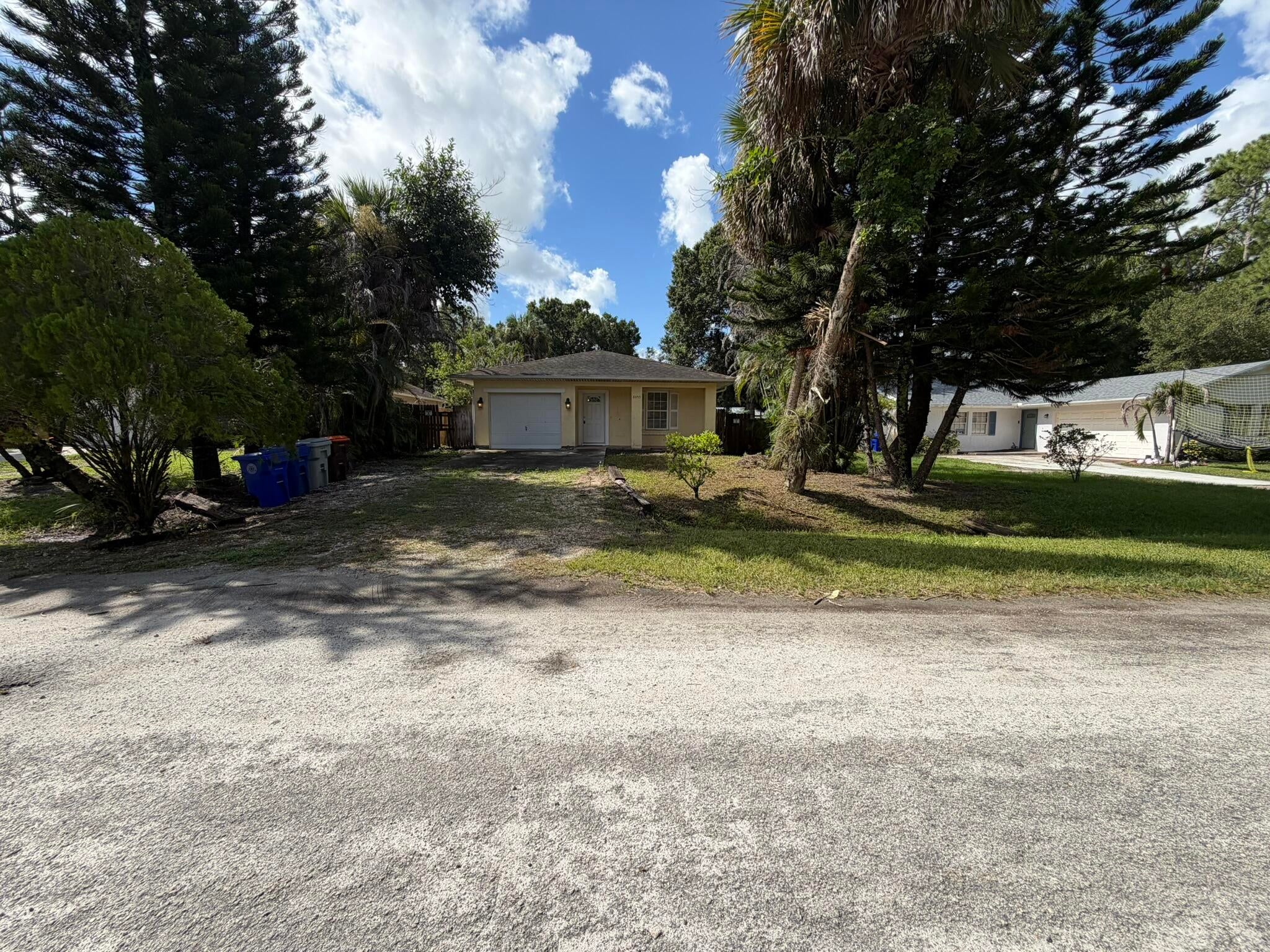 6055 7 Pl, Vero Beach, FL 32968 photo