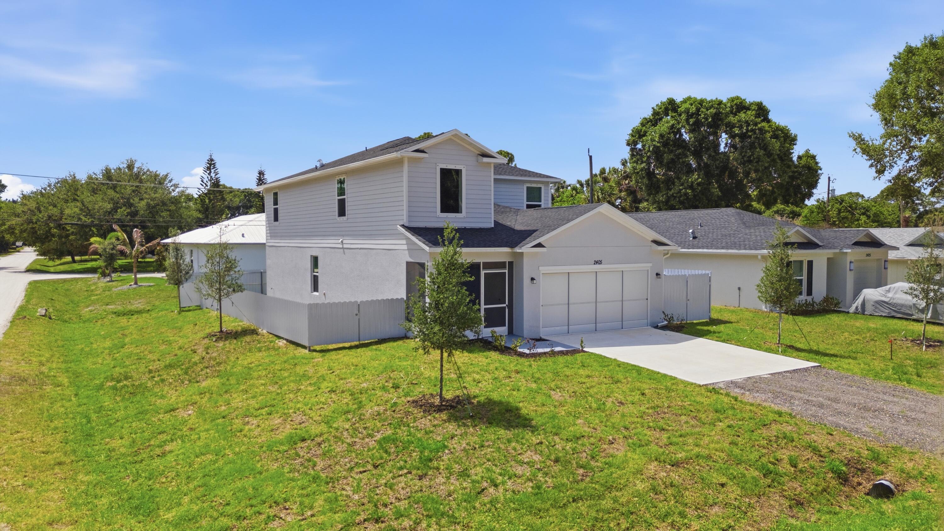 2405 88 Ave, Vero Beach, FL 32966 photo