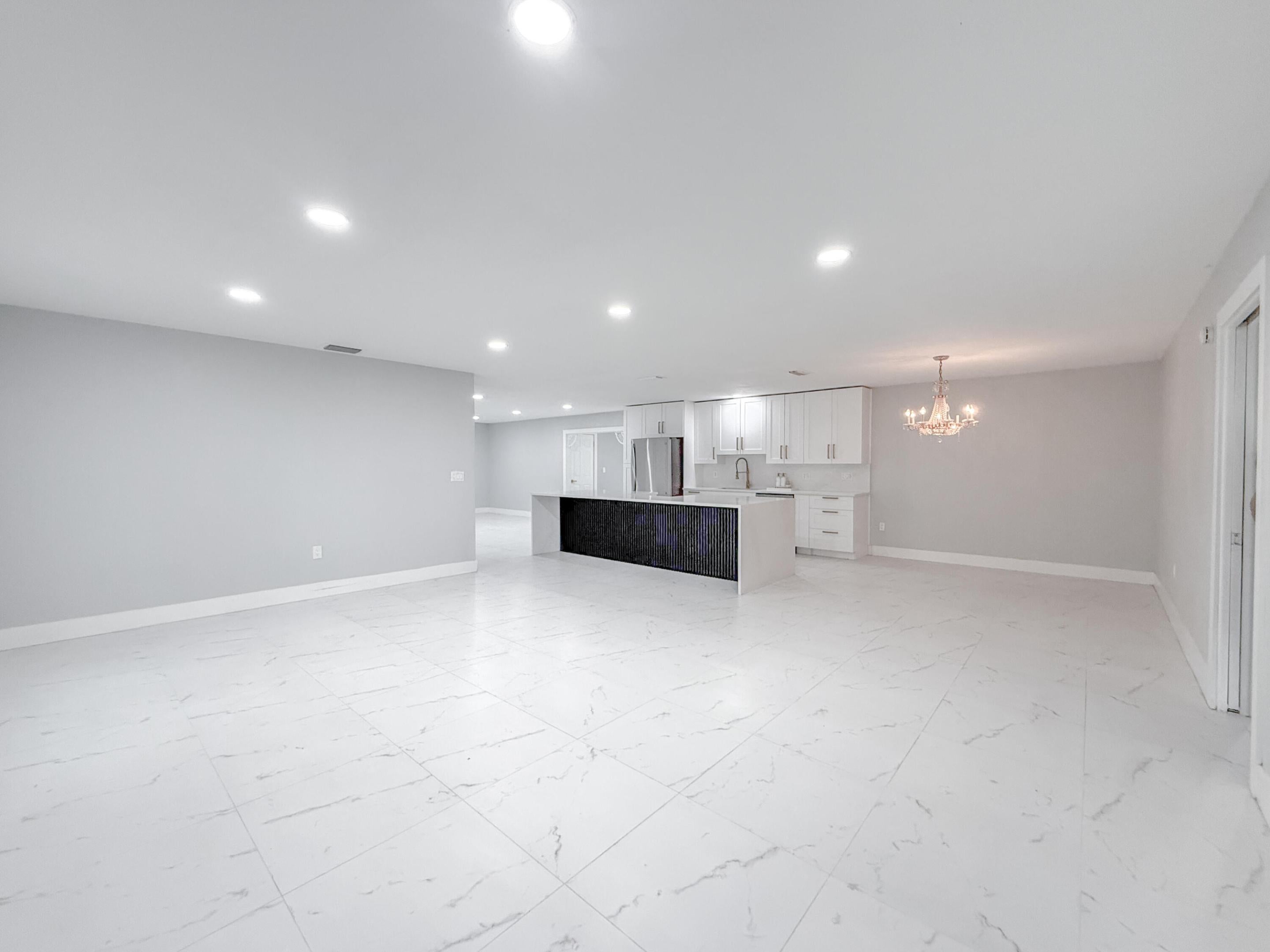 2428 SW 18 Ct, Okeechobee, FL 34974 photo