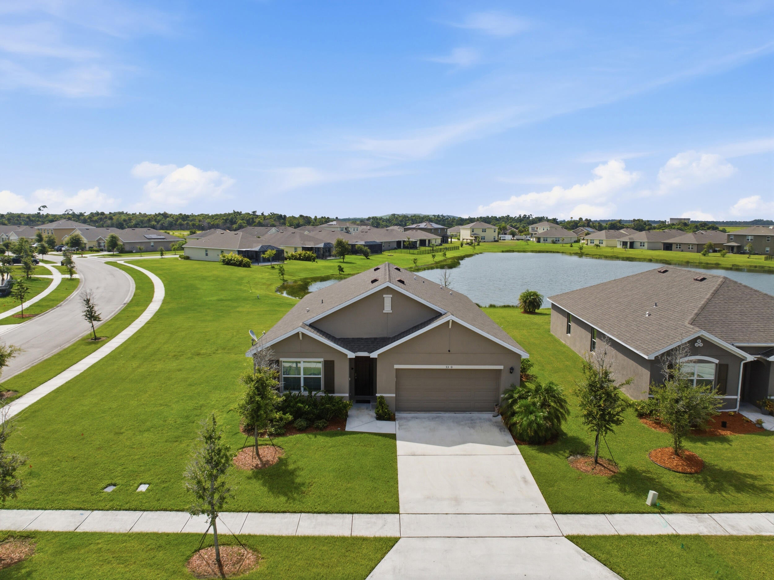 3300 Homestead Dr, Fort Pierce, FL 34945