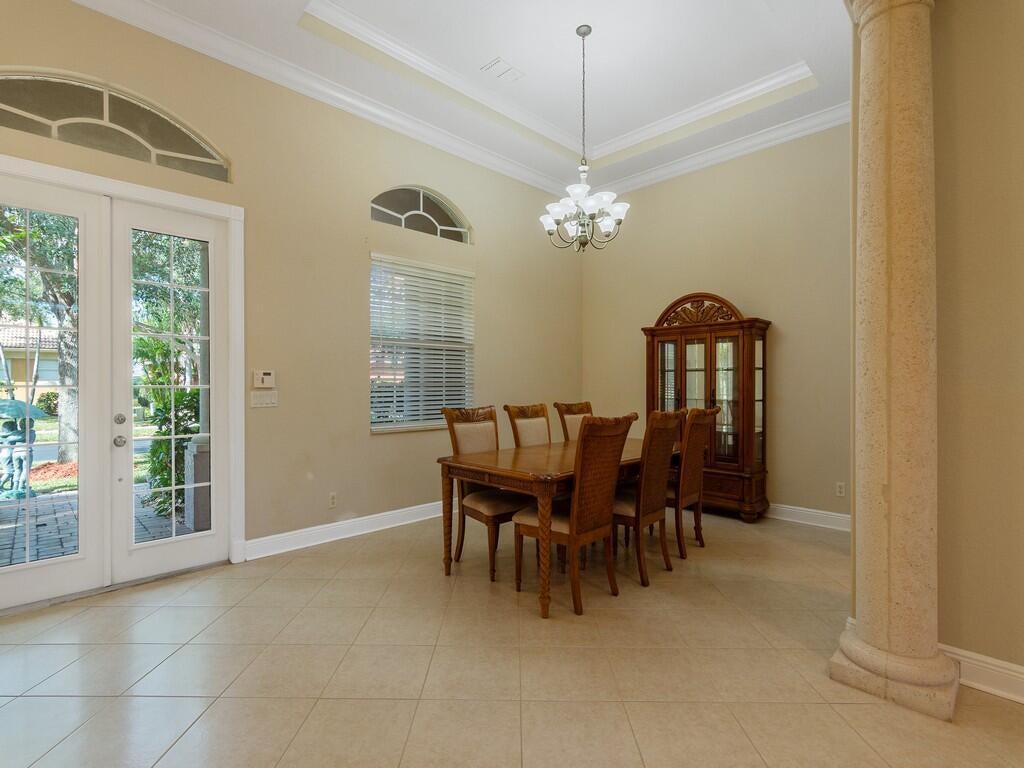 6124 57 Ct, Vero Beach, FL 32967 photo