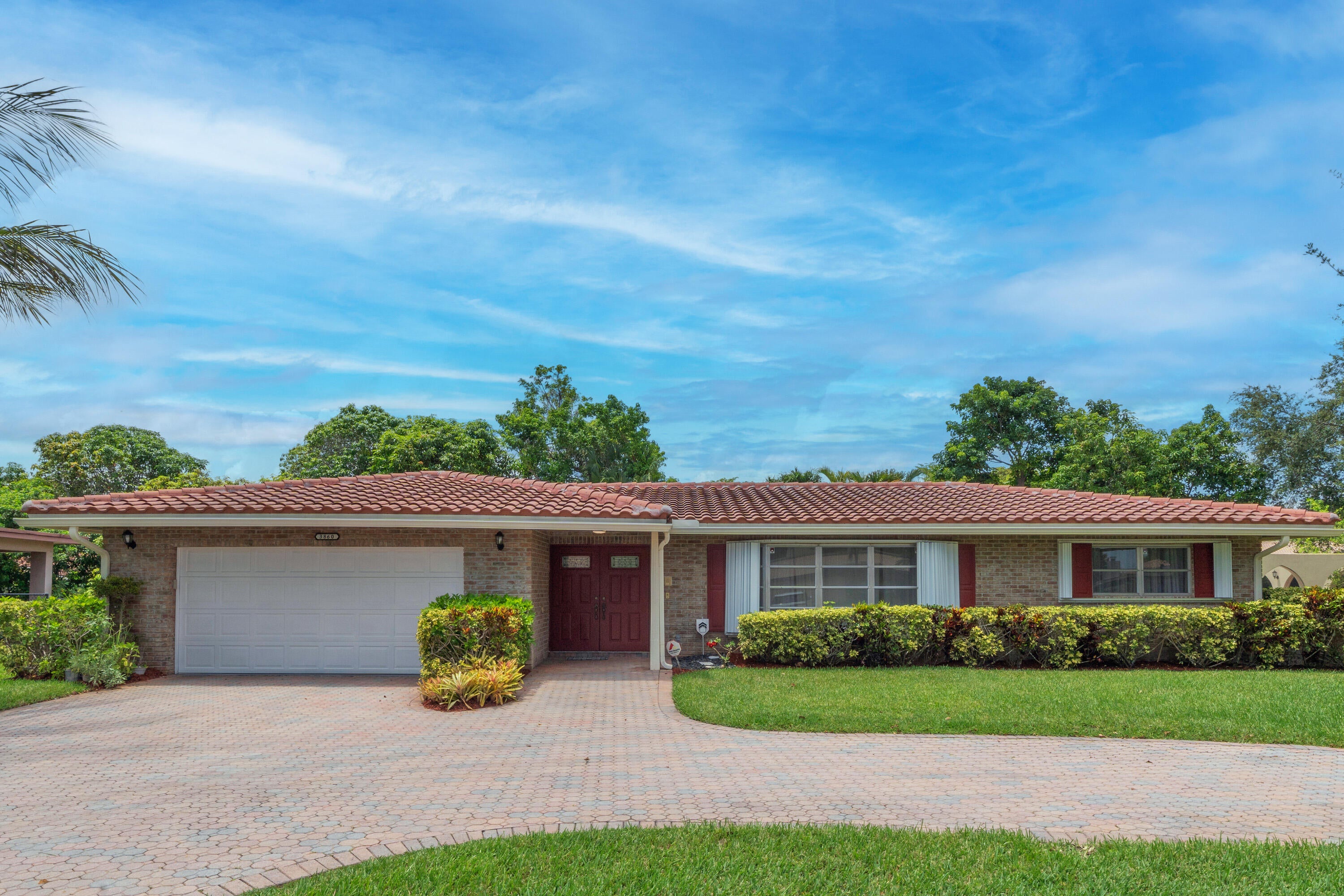 3860 100th Ave, Coral Springs, FL 33065