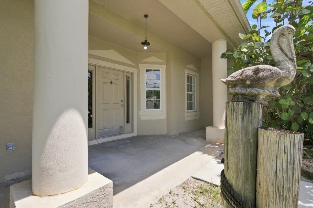 499 SW Millard Dr, Port Saint Lucie, FL 34953 photo
