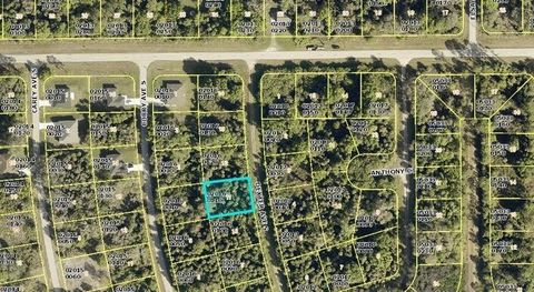 Single Family Residence in Lehigh Acres FL 126 Dexter Avenue.jpg