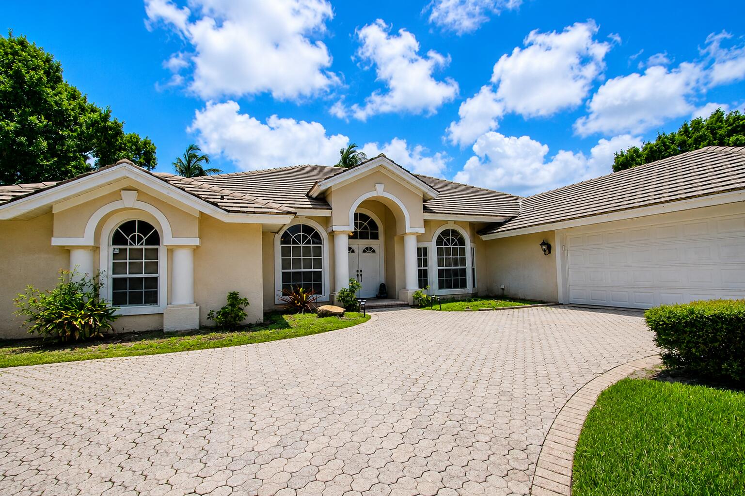 1542 SW Jasmine Trce, Palm City, FL 34990 photo