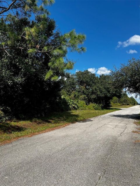  in Lehigh Acres FL 1221 Hamilton Ave.jpg