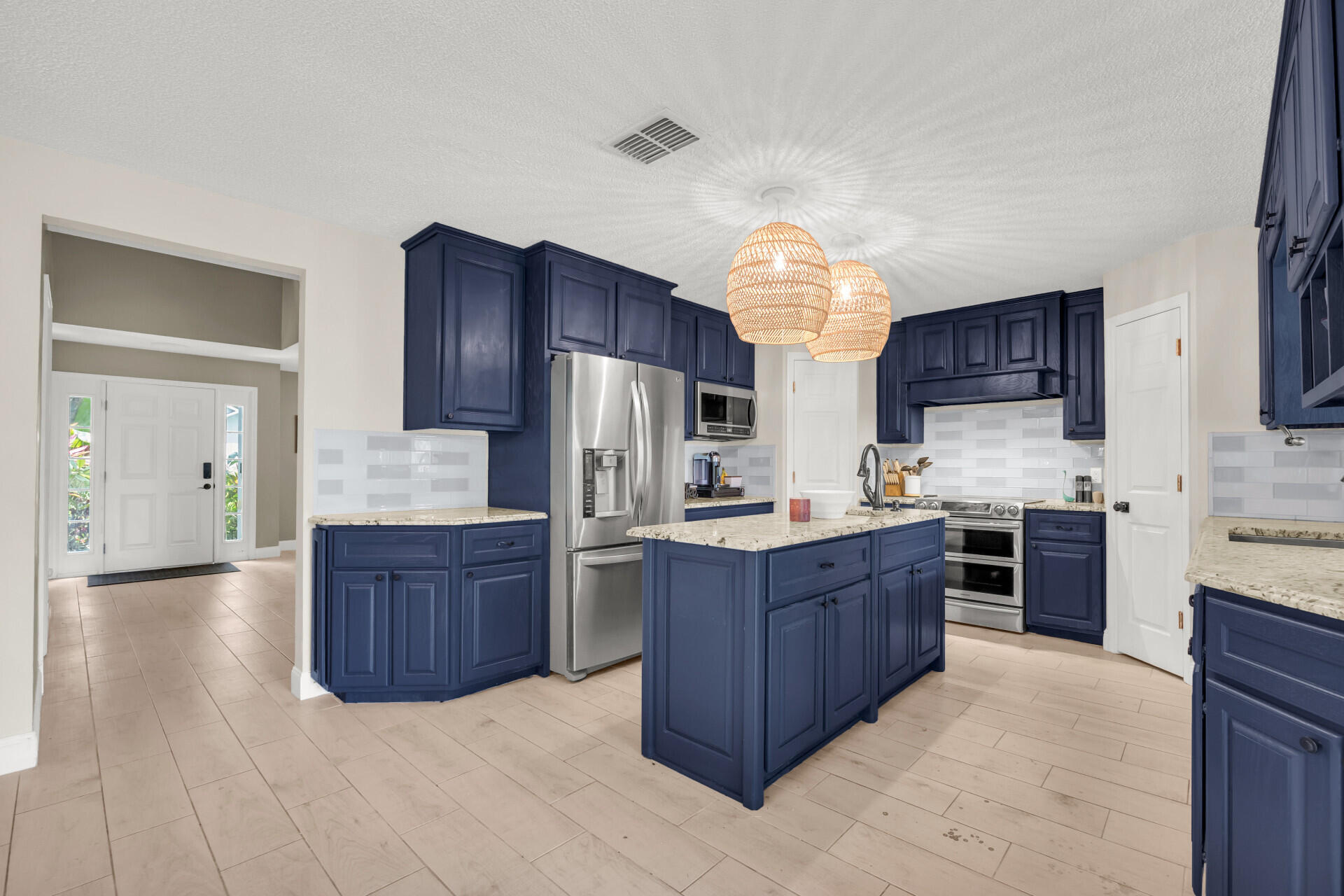 2566 12 Sq, Vero Beach, FL 32968 photo
