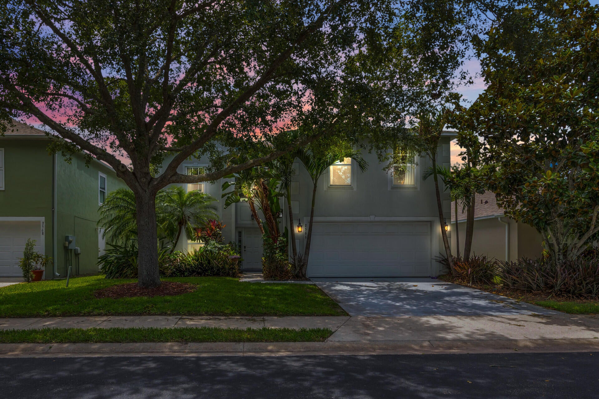 2566 12 Sq, Vero Beach, FL 32968 photo