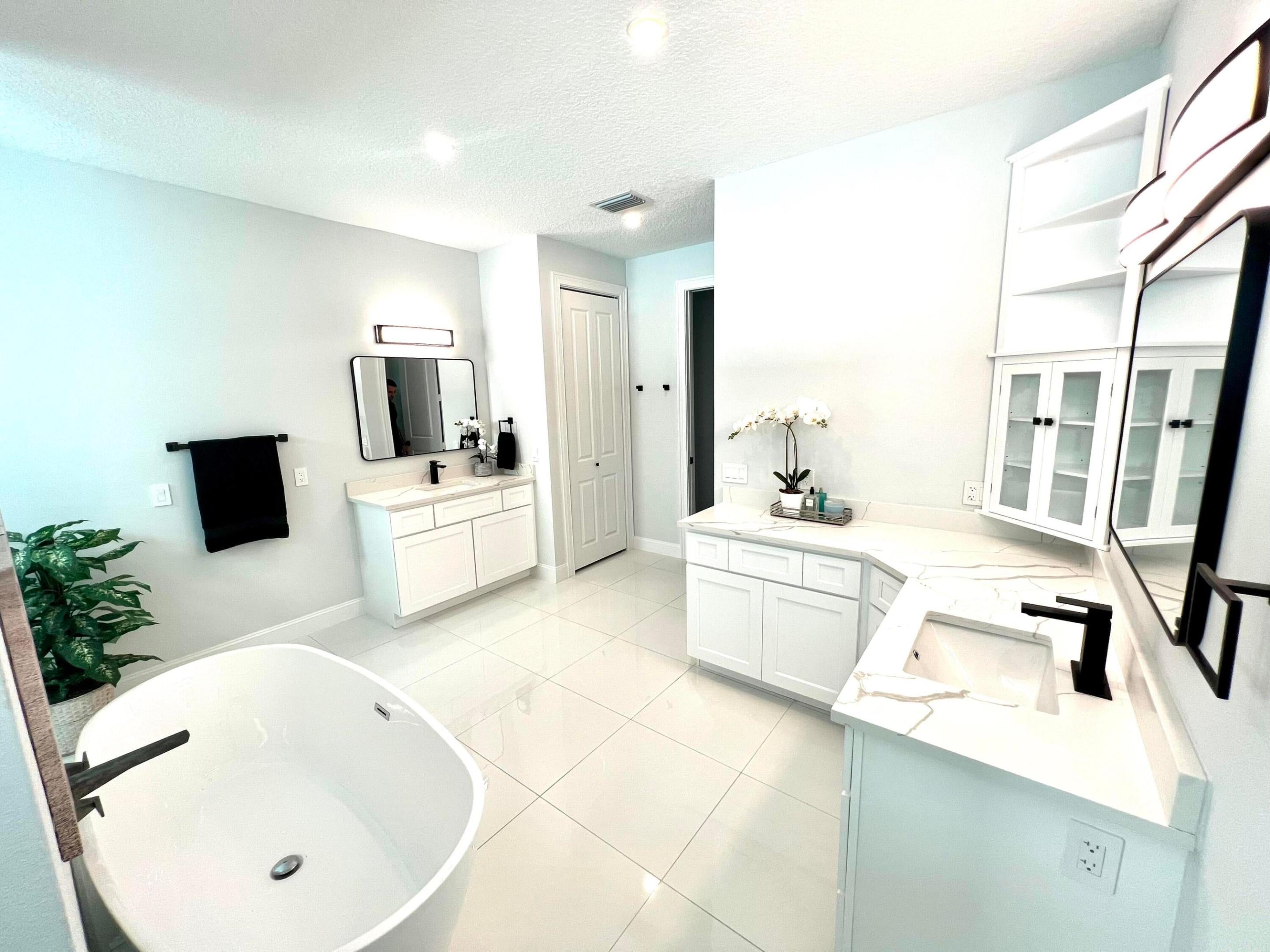 6660 49, Vero Beach, FL 32967 photo