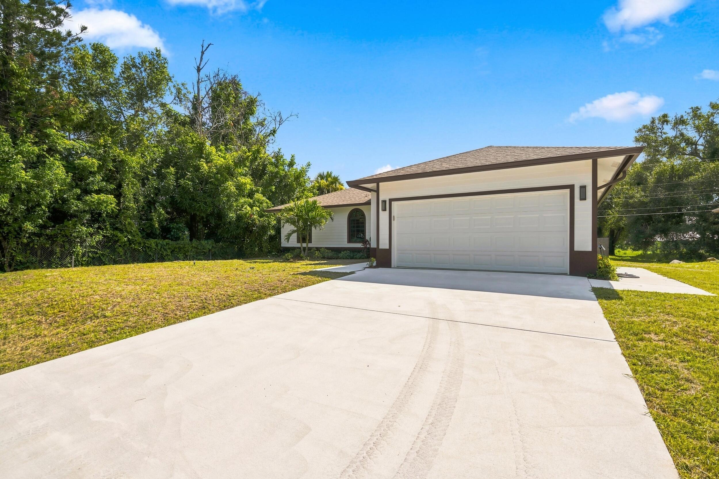 2356 30 Ave, Vero Beach, FL 32968 photo