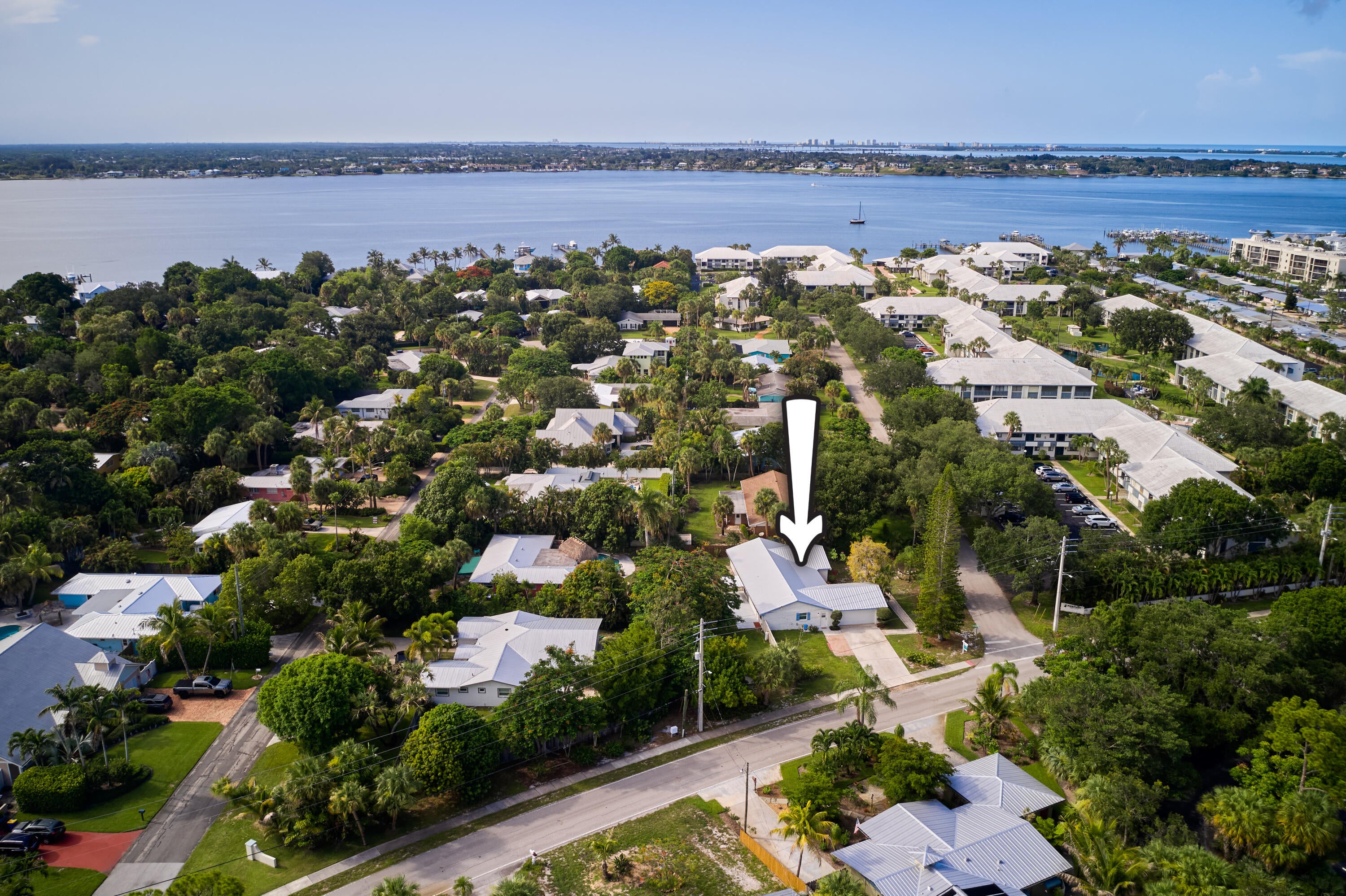 296 Wentworth Dr, Stuart, FL 34996