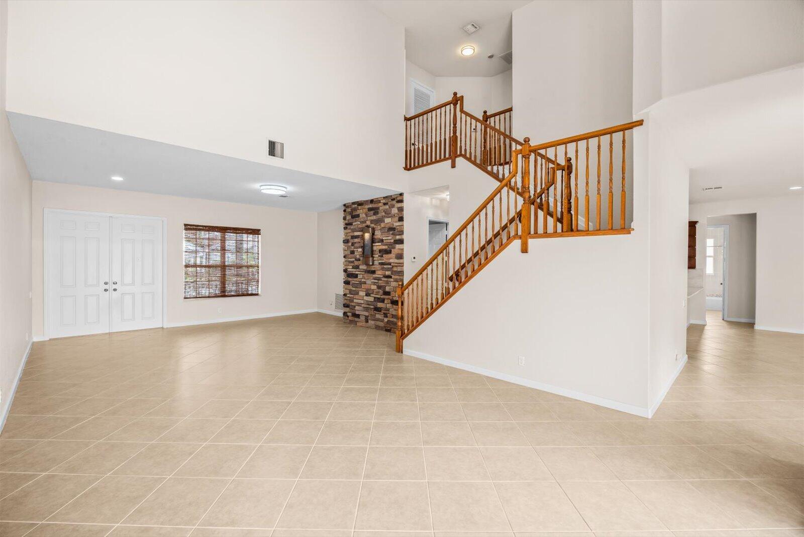 206 NW Magnolia Lake Blvd, Port Saint Lucie, FL 34986 photo