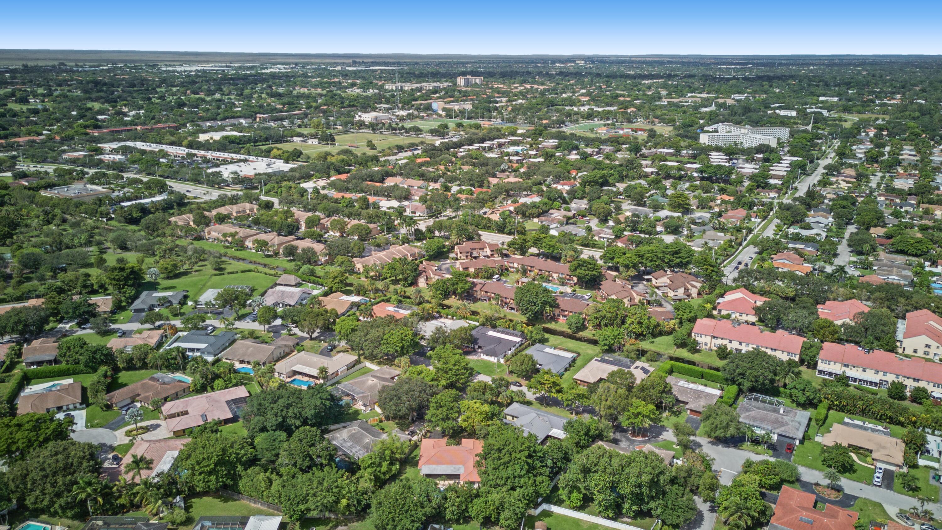 2151 NW 99th Way, Coral Springs, FL 33071 photo