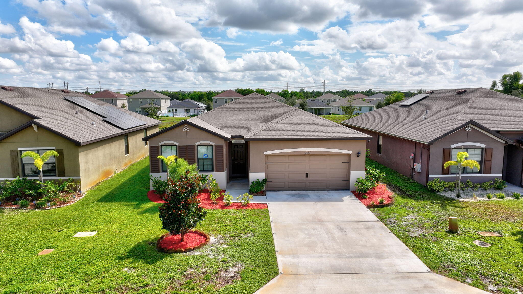 6343 Regent St, Port Saint Lucie, FL 34983