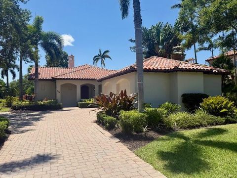 Single Family Residence in Jupiter FL 204 Royal Tern Court.jpg