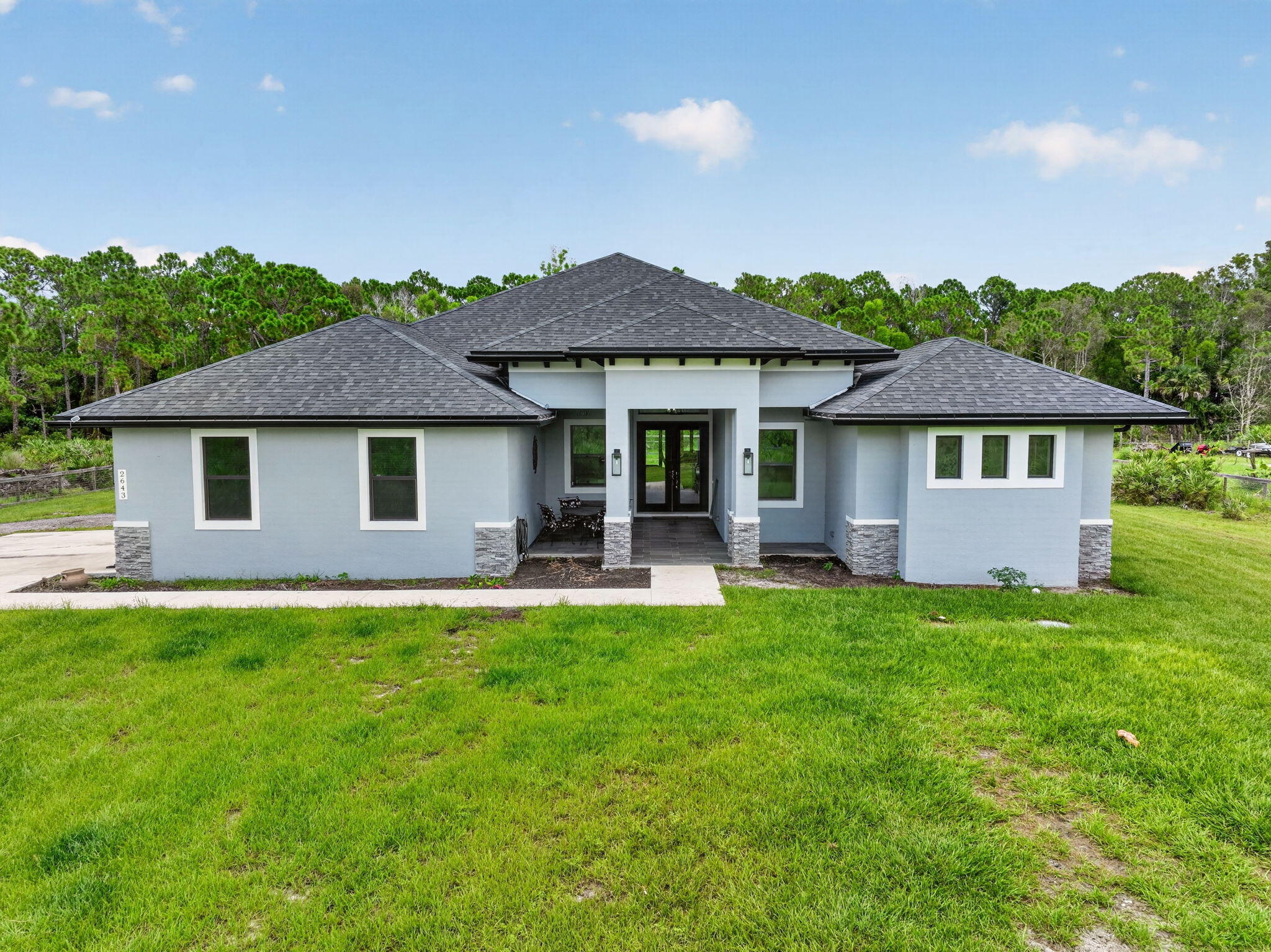 2643 Dyer Rd, Fort Pierce, FL 34952 photo