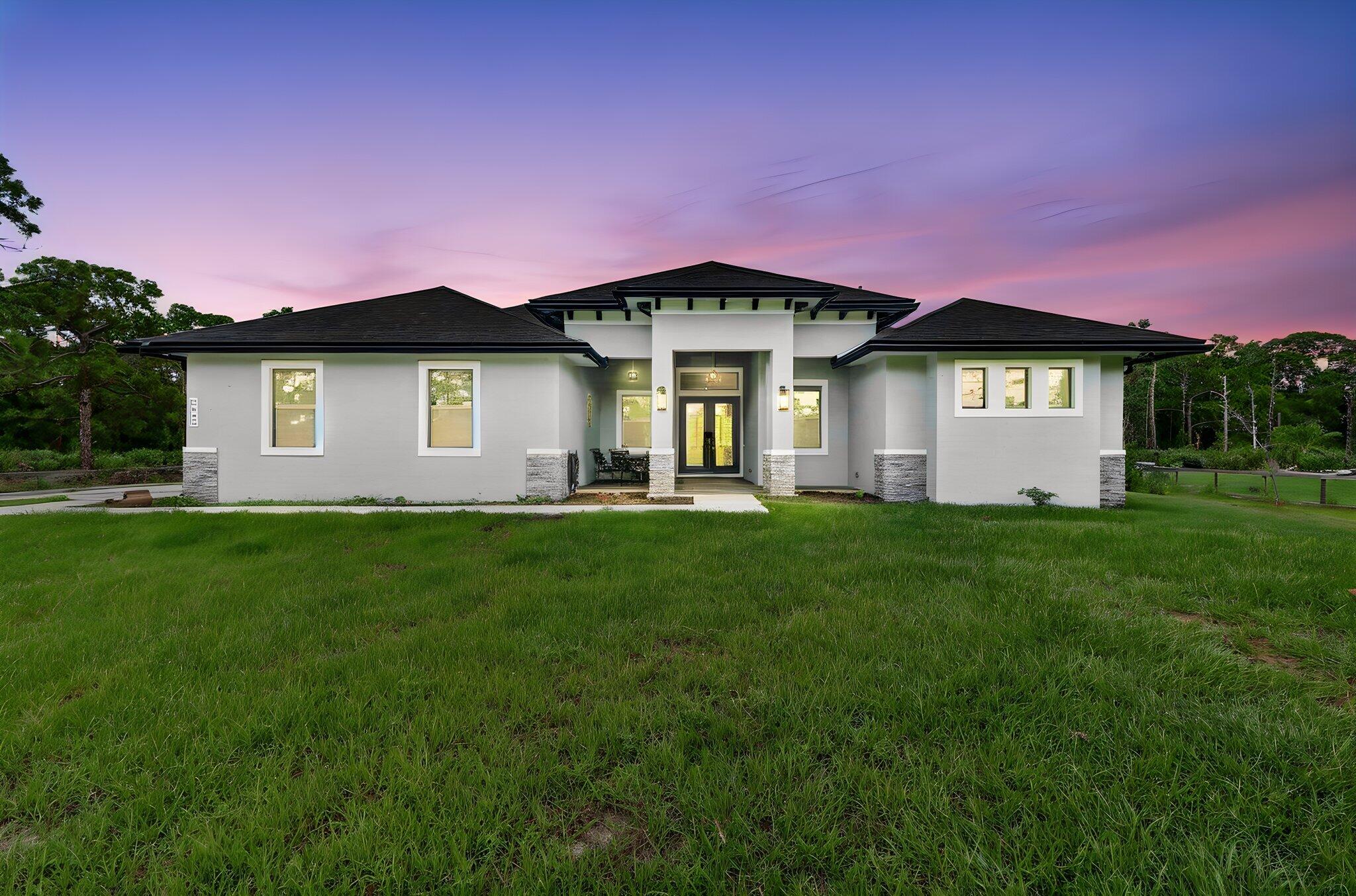 2643 Dyer Rd, Fort Pierce, FL 34952
