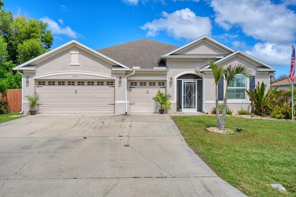 5332 South Crisona Cir, Port Saint Lucie, FL 34986