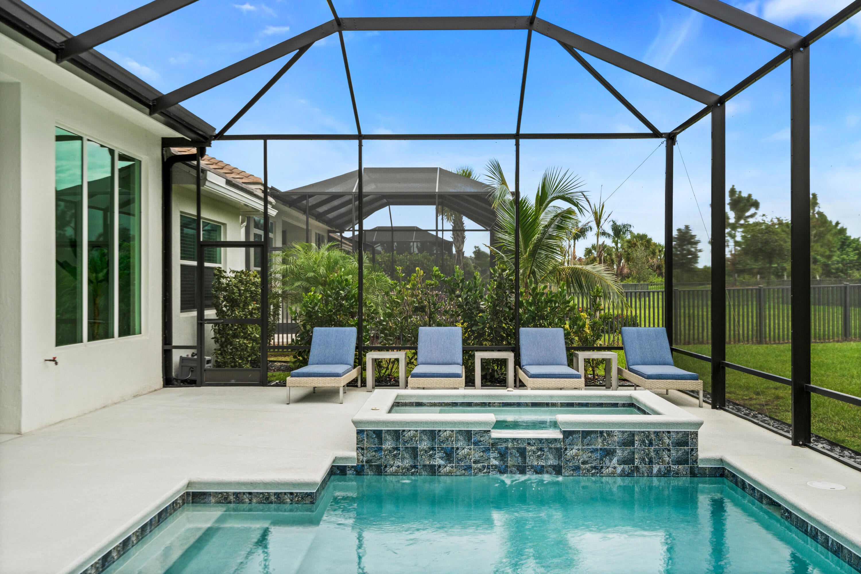 9315 SW Pinnacle Pl, Port Saint Lucie, FL 34987 photo