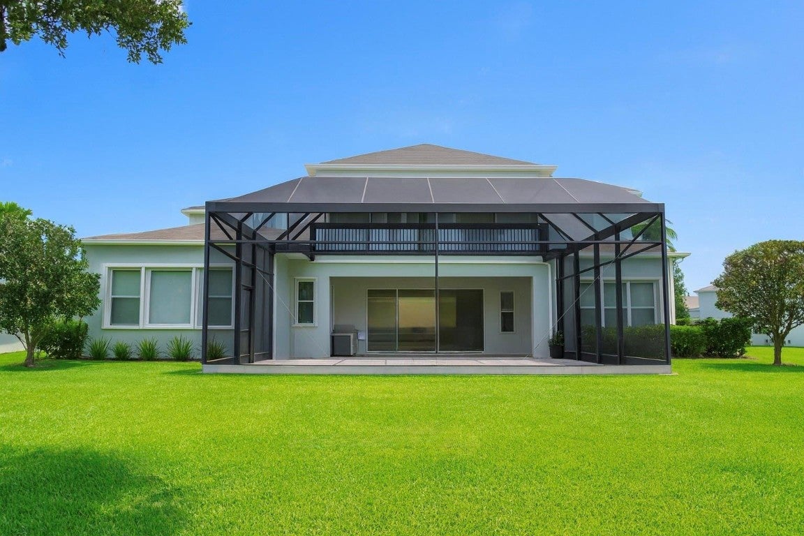11333 Lake Lucaya Dr, Riverview, FL 33579 photo