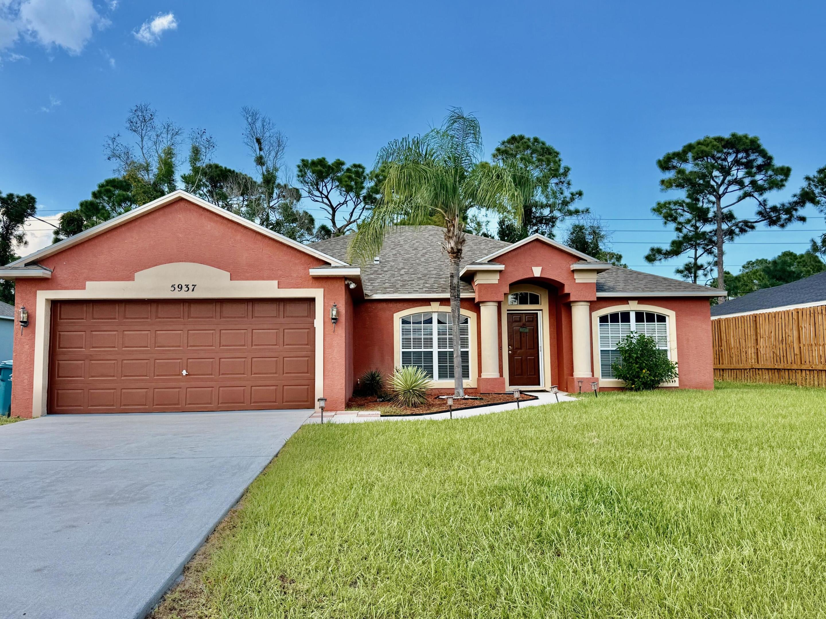 5937 Baynard Dr, Port Saint Lucie, FL 34986